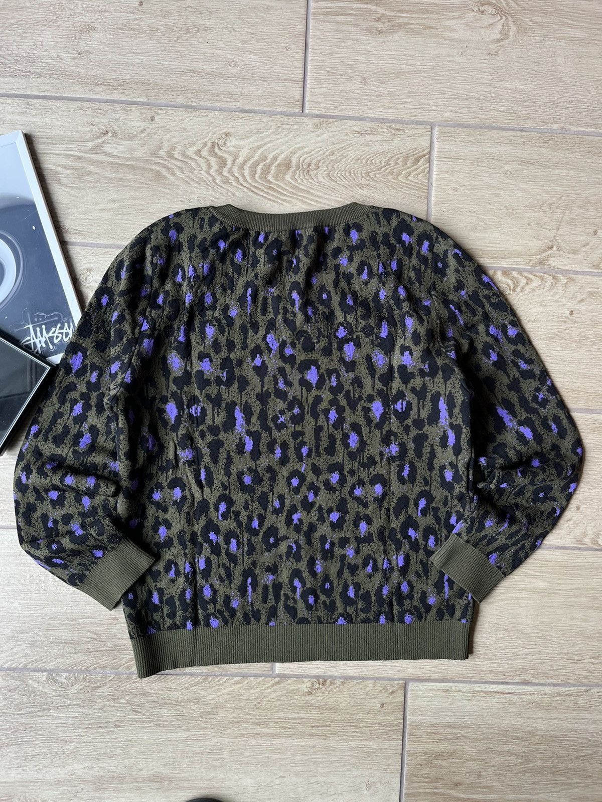 Moschino Moschino Boutique Leopard Knit Sweater Made in Italy M size Size M / US 6-8 / IT 42-44 - 3 Thumbnail