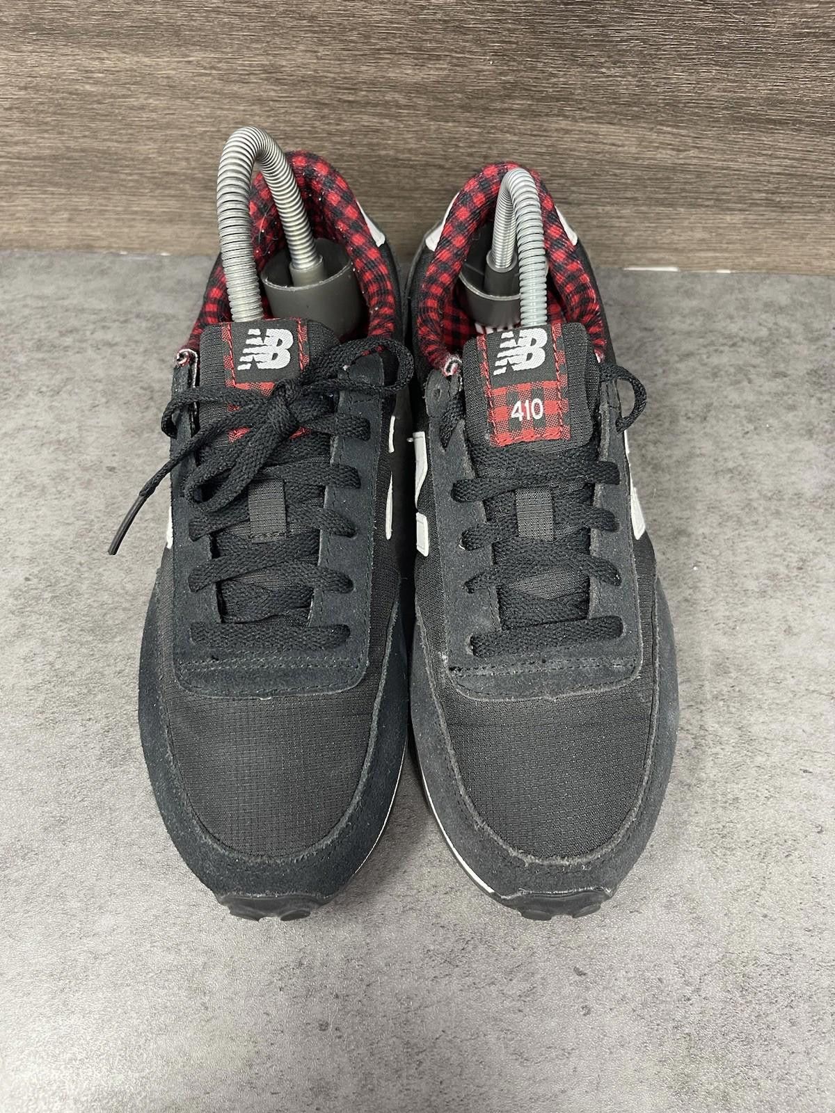 New Balance New Balance 410 Sneakers Womens Size 7 Black White Shoes Size US 7 / IT 37 - 3 Thumbnail