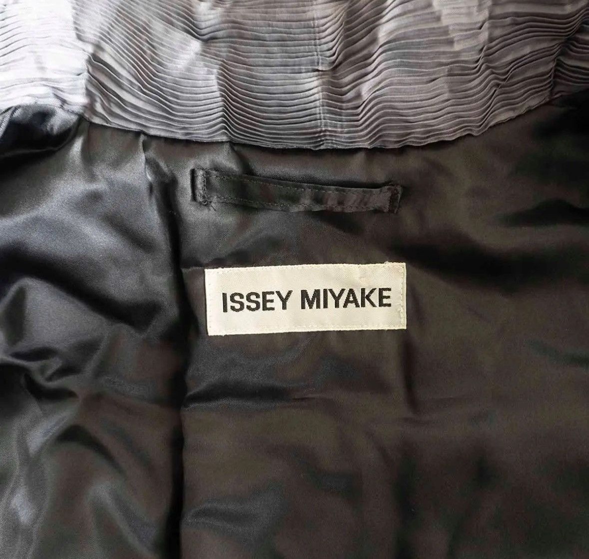 Issey Miyake ISSEY MIYAKE 1996AW down coat Size US L / EU 52-54 / 3 - 3 Thumbnail