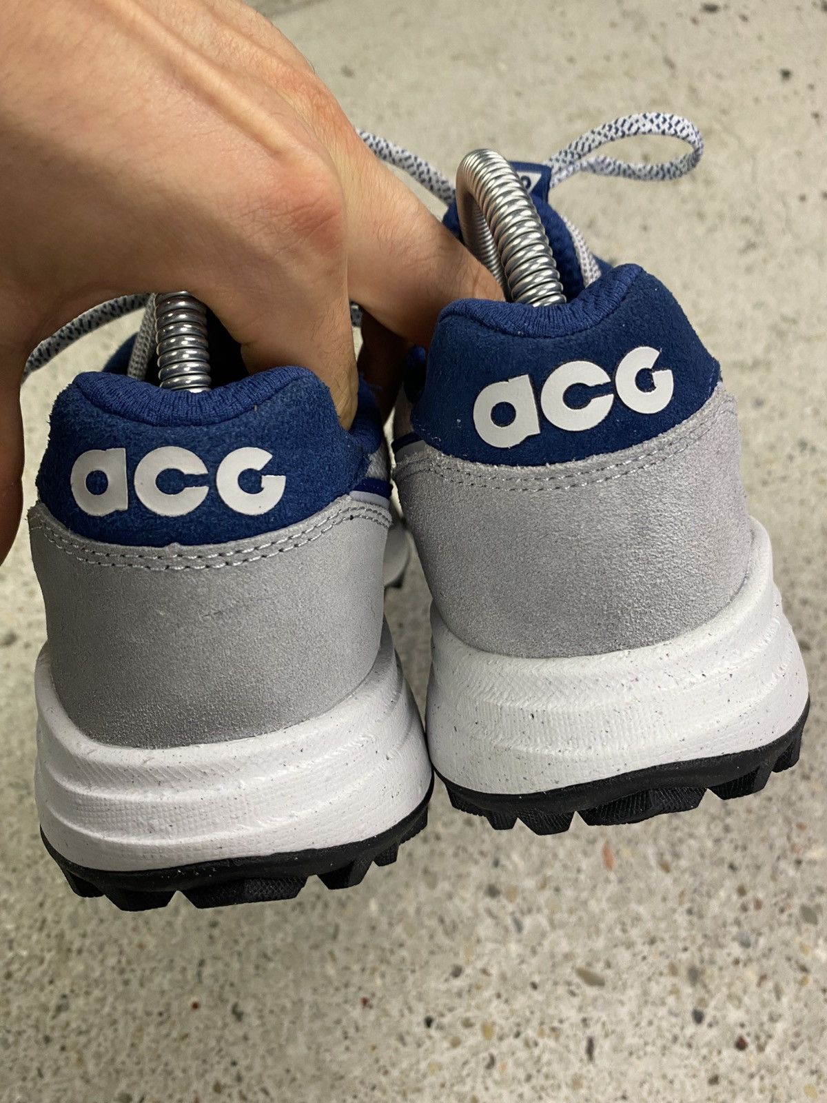 Nike ACG Nike acg lowcate trekking shoes mountains navy grey Size US 5.5 / EU 38 - 9 Thumbnail