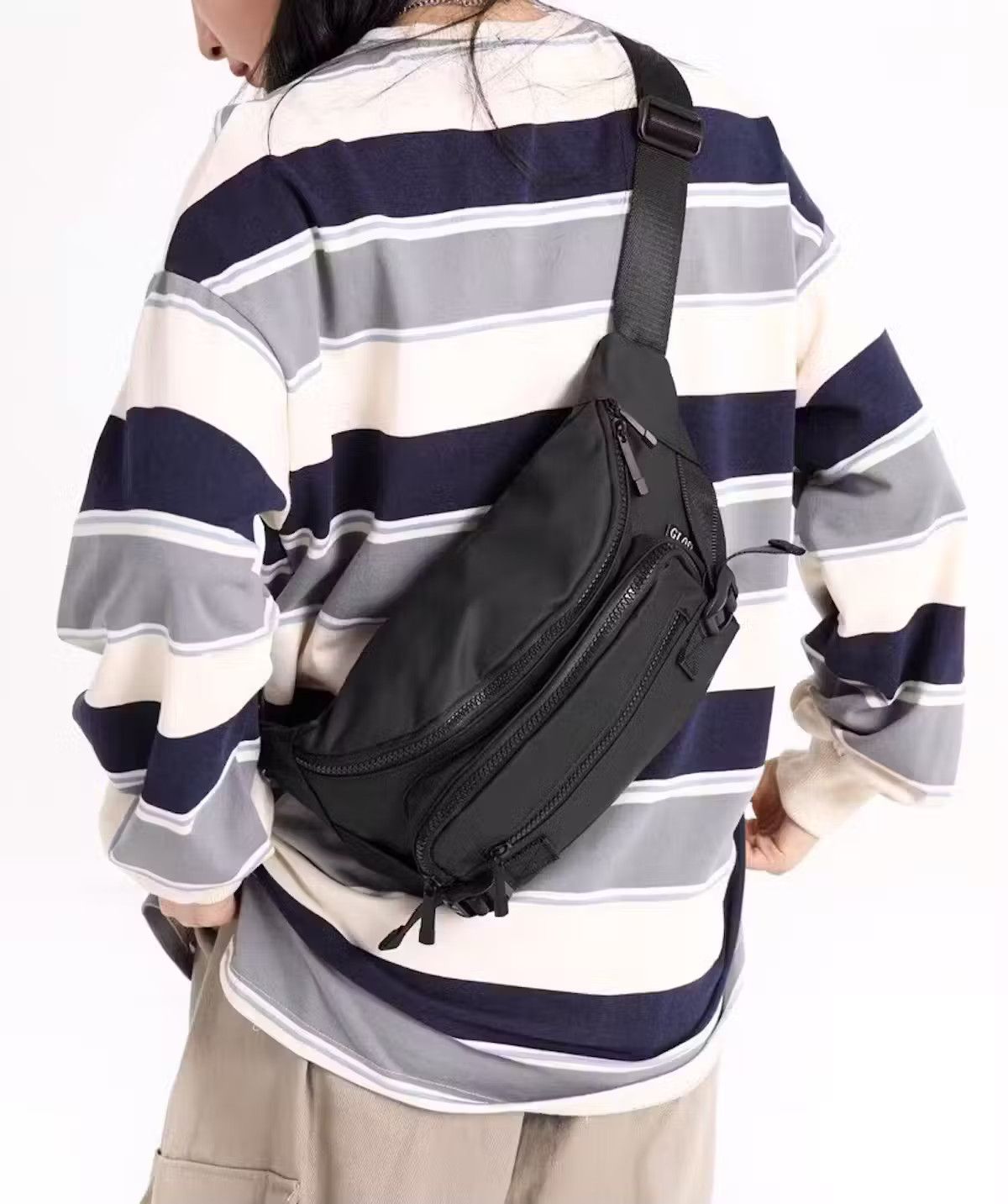 image of Fashion Y2K Waterproof Side Sling Bag Crossbody Bag in Black, Men's