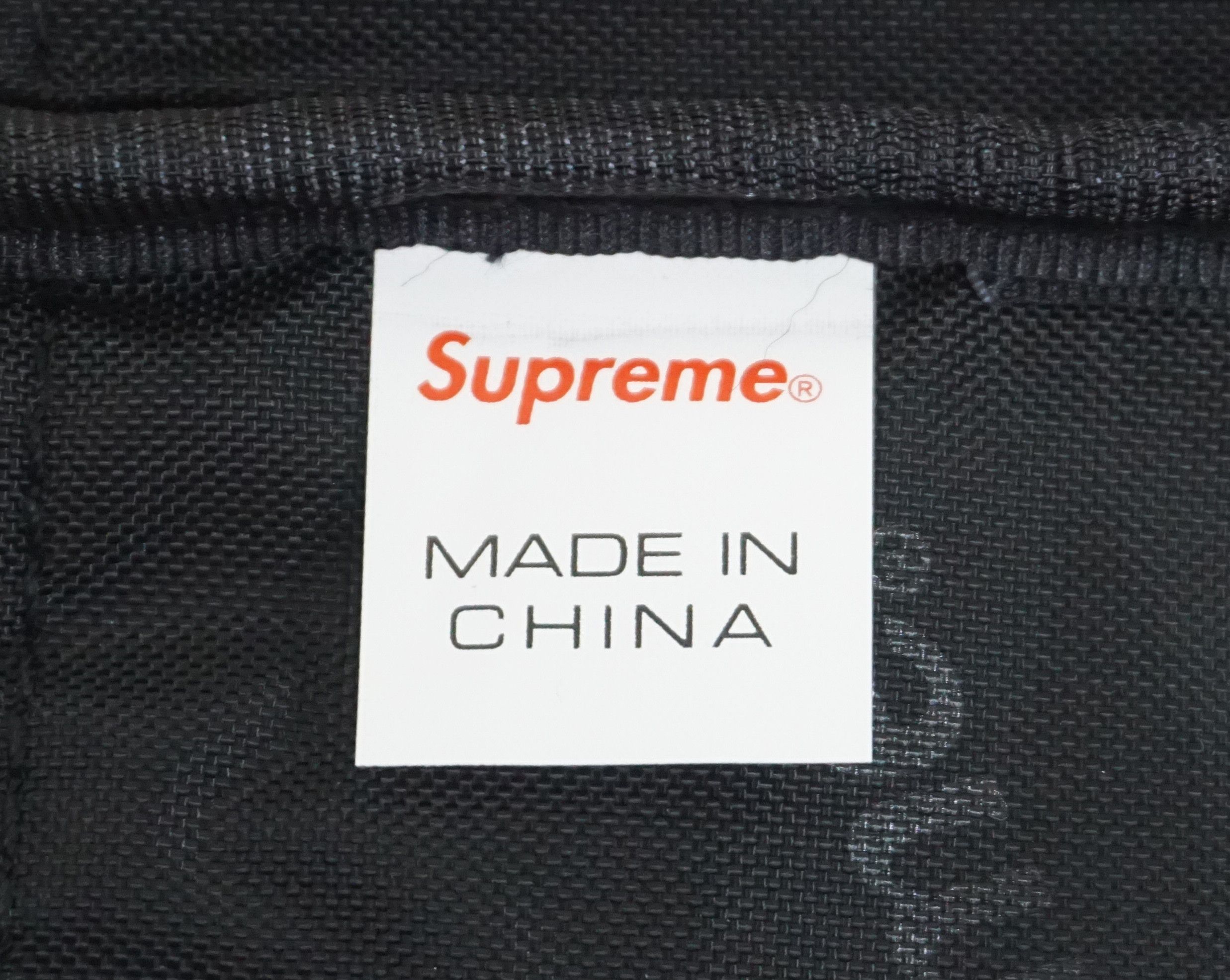 Supreme Supreme Small Zip Pouch Real Tree Camo Size ONE SIZE - 3 Thumbnail