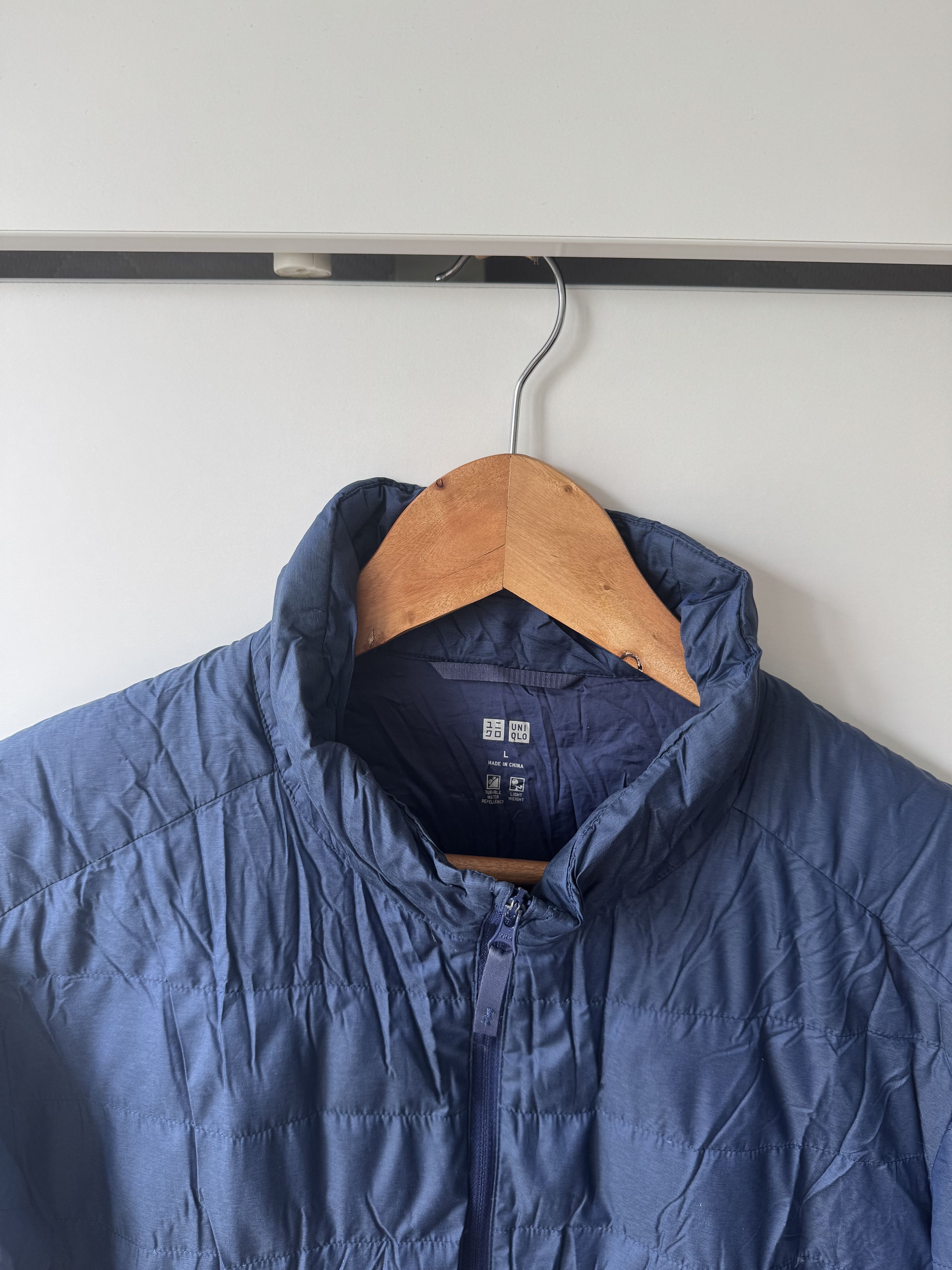 Uniqlo [L] Ultra Light Down Jacket in Blue Size US M / EU 48-50 / 2 - 3 Thumbnail