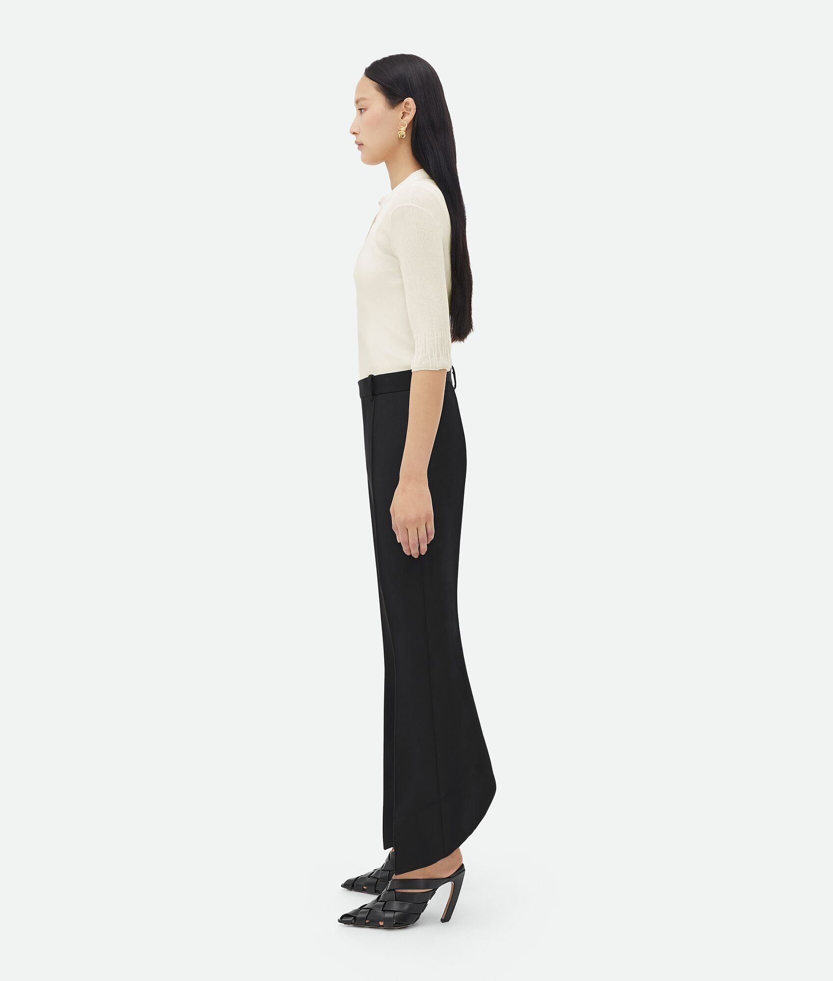 Bottega Veneta o1n1vont1224 Curved Shape Wool Trousers in Black Size 28" / US 6 / IT 42 - 2 Thumbnail