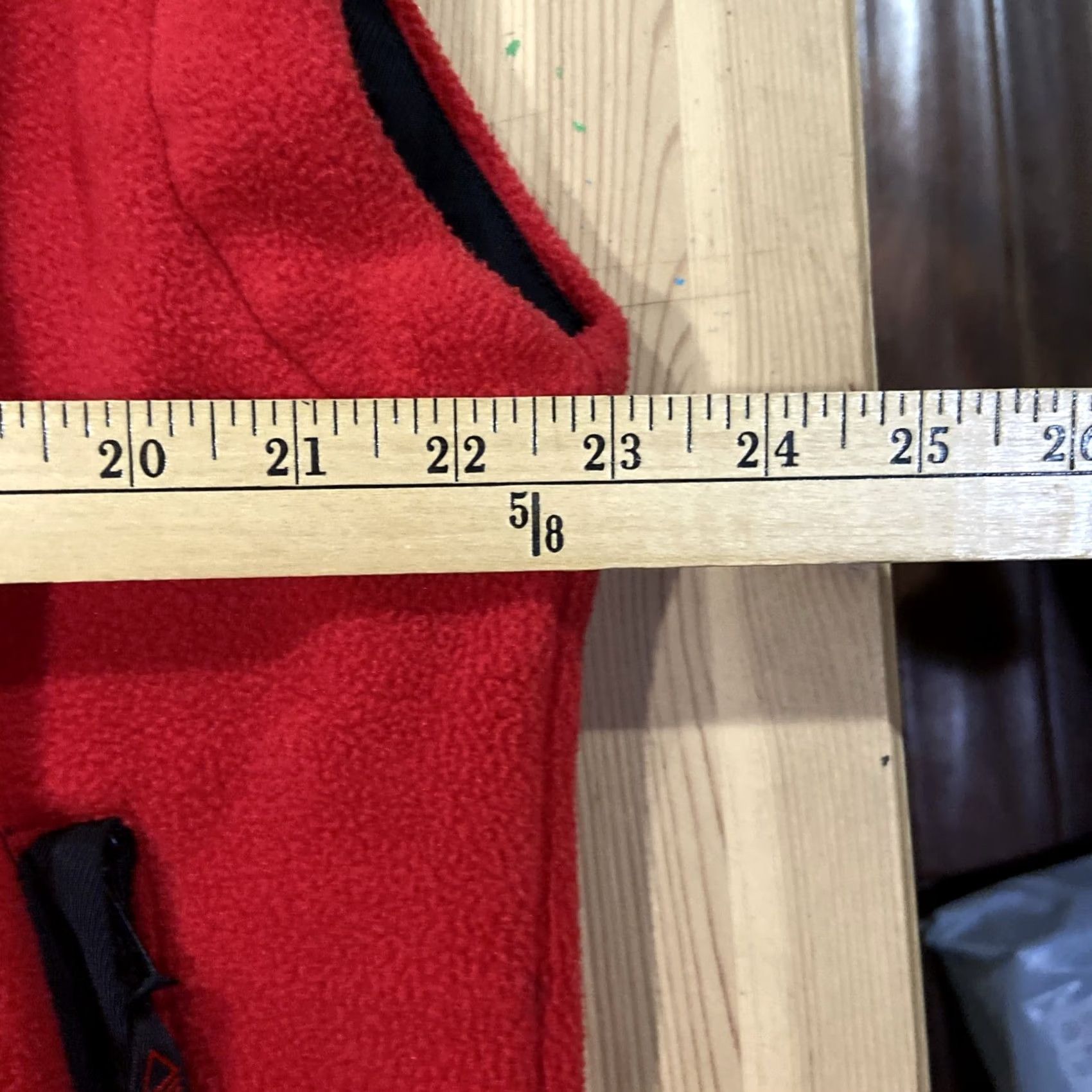 Whistles VINTAGE Whistler Vest Fleece Zipper Red 90s Outdoor Ski Women L Cinched Pockets Embroidered Canada Made in Canada Size L / US 10 / IT 46 - 3 Thumbnail
