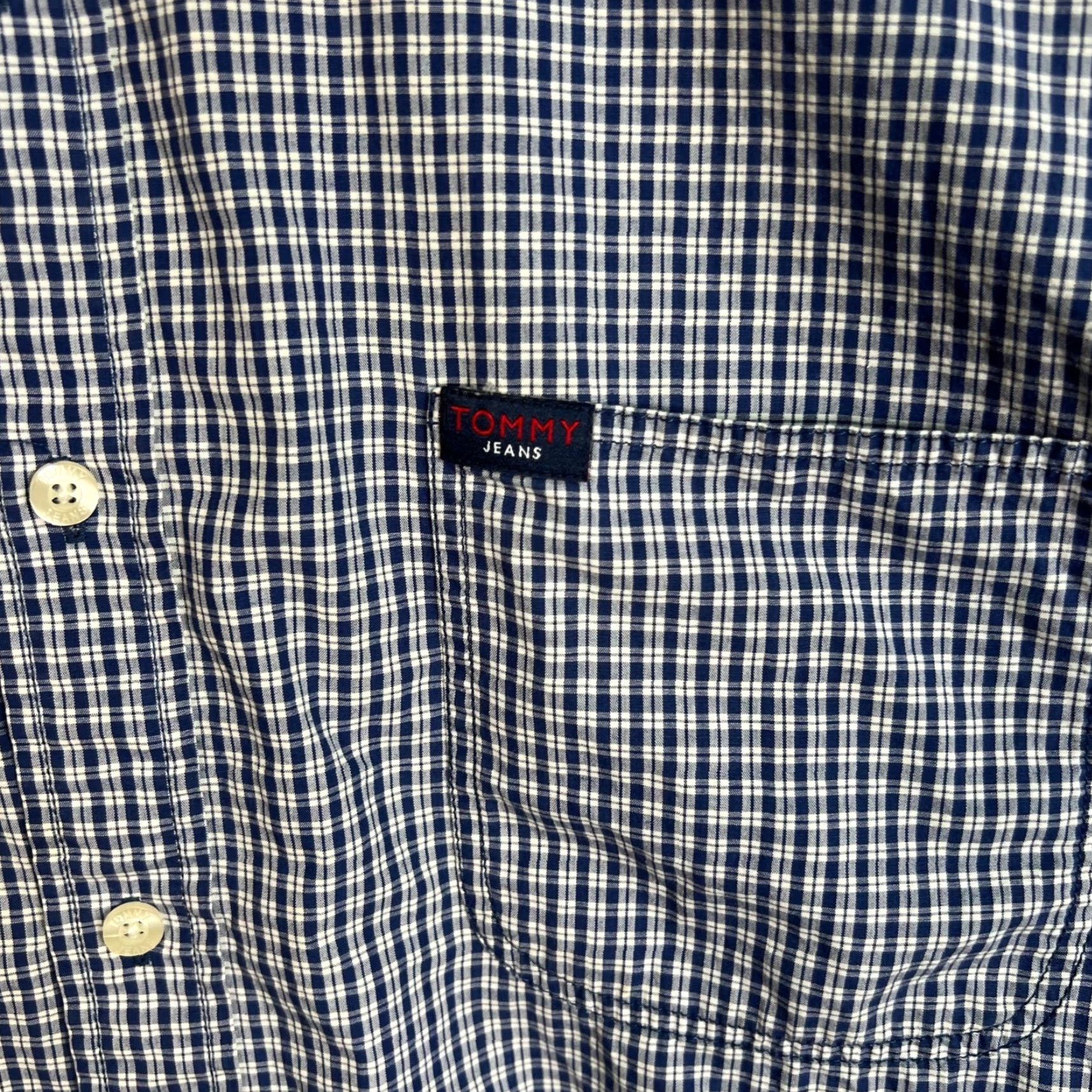 Tommy Hilfiger VINTAGE Tommy Hilfiger Jeans Mens XXL Button-Up Navy & White Checkered Shirt Size US XXL / EU 58 / 5 - 4 Thumbnail