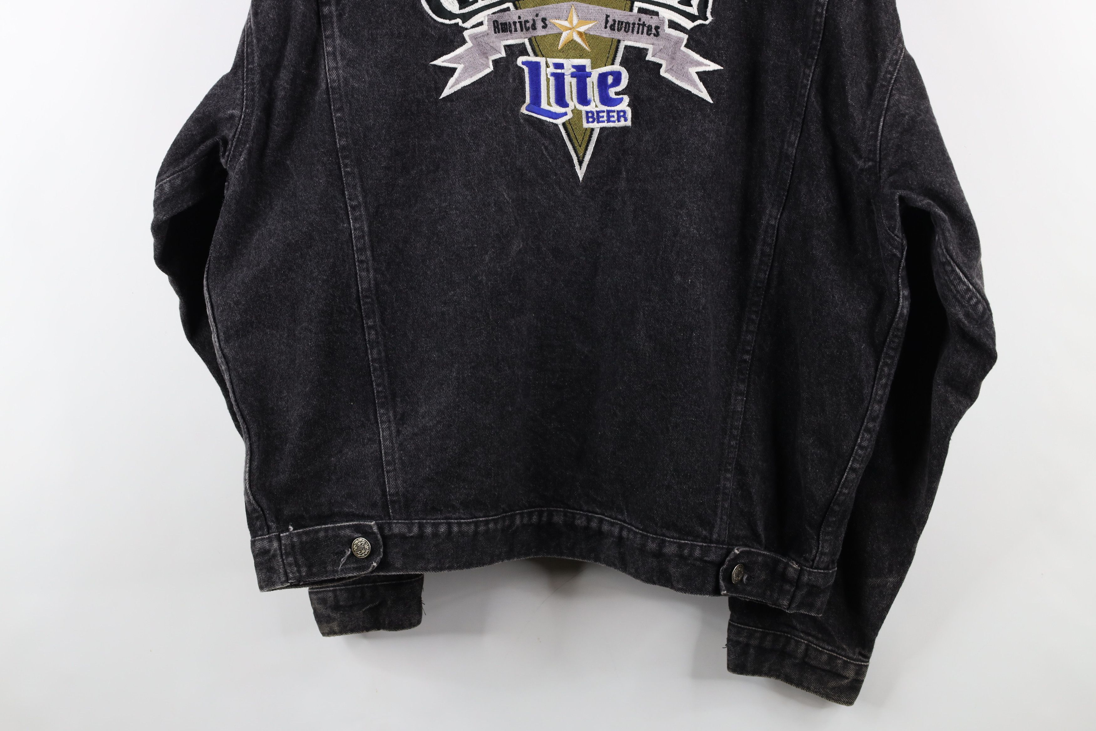 Vintage Vintage 90s Lite Beer Clint Black Denim Trucker Jacket USA Size US L / EU 52-54 / 3 - 15 Thumbnail