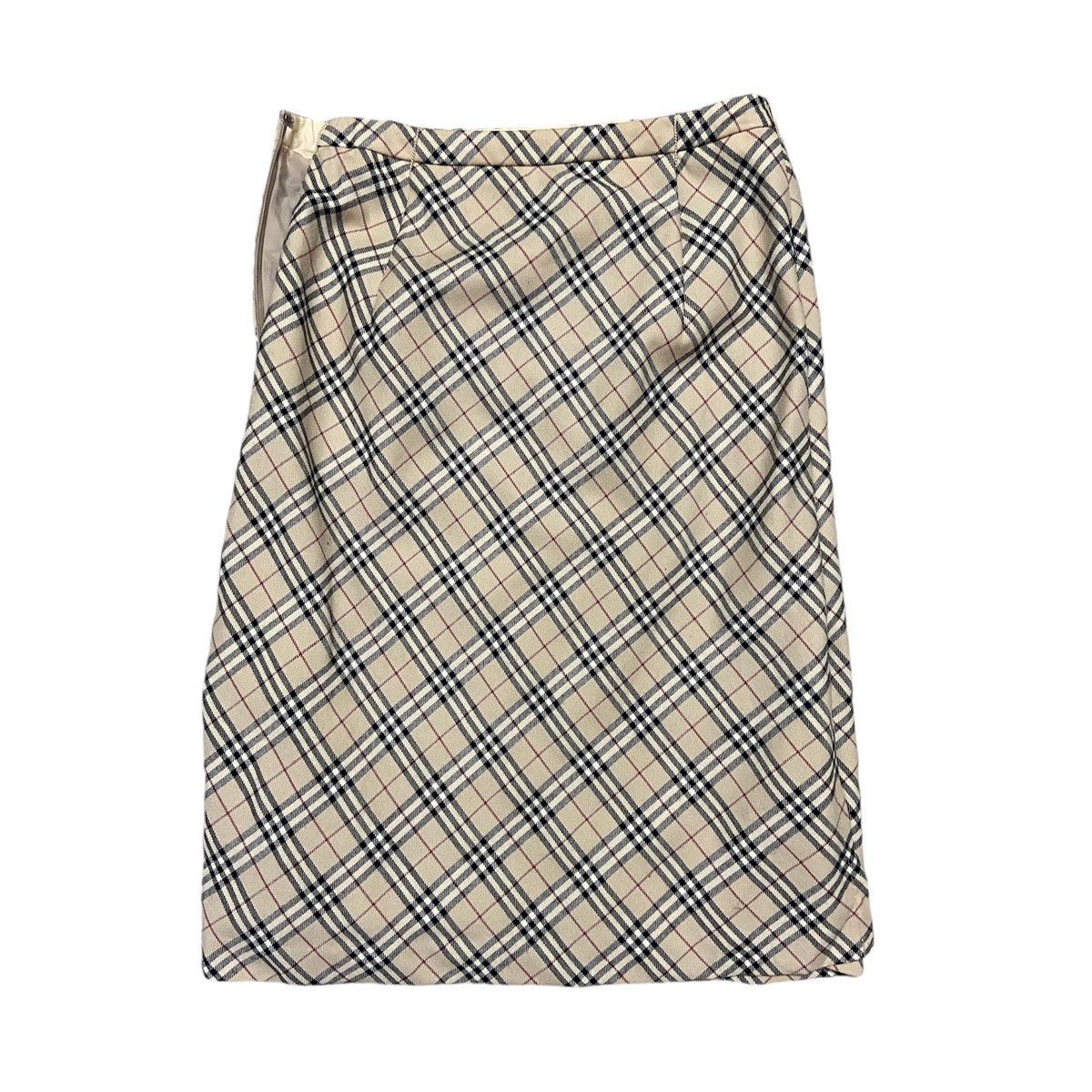 Burberry × Designer Burberry Blue Label Nova Check Midi Skirt Size 26" / US 2 / IT 38 - 2 Thumbnail