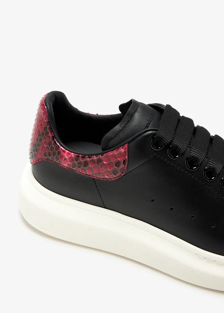 Alexander McQueen o1w1db10925 Oversized Sneaker in Black/White Size US 10 / IT 40 - 4 Thumbnail
