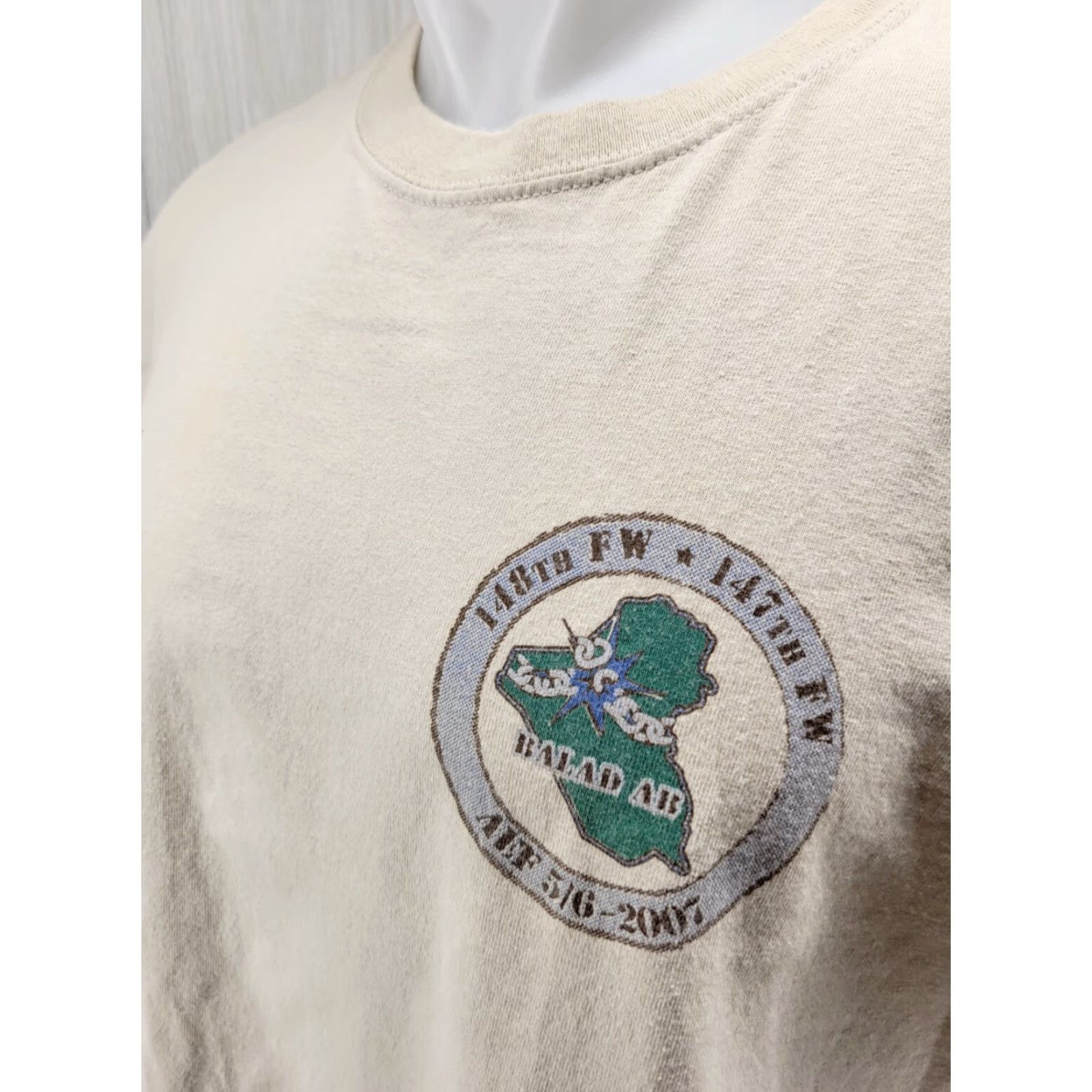 Anvil VINTAGE Anvil Distressed Operation Iraqi Freedom Mens LRG Tan Shirt Military AEF 5/6 2007 Shirt Mens XL Brown Cotton Graphic Military USA 2007 Size US XL / EU 56 / 4 - 4 Thumbnail