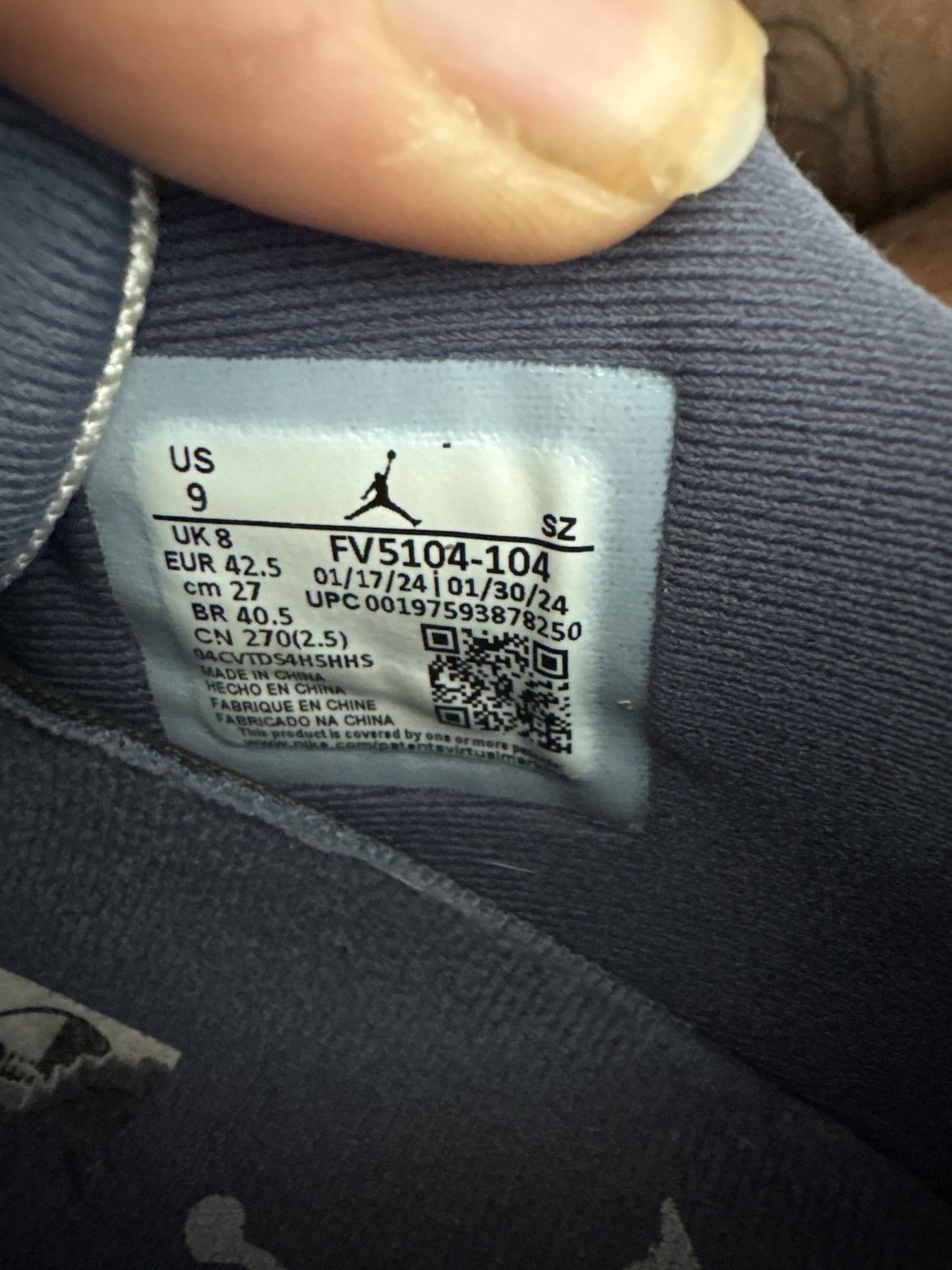 Jordan Brand Jordan 11 Low Diffused Blue Size US 9 / EU 42 - 7 Thumbnail