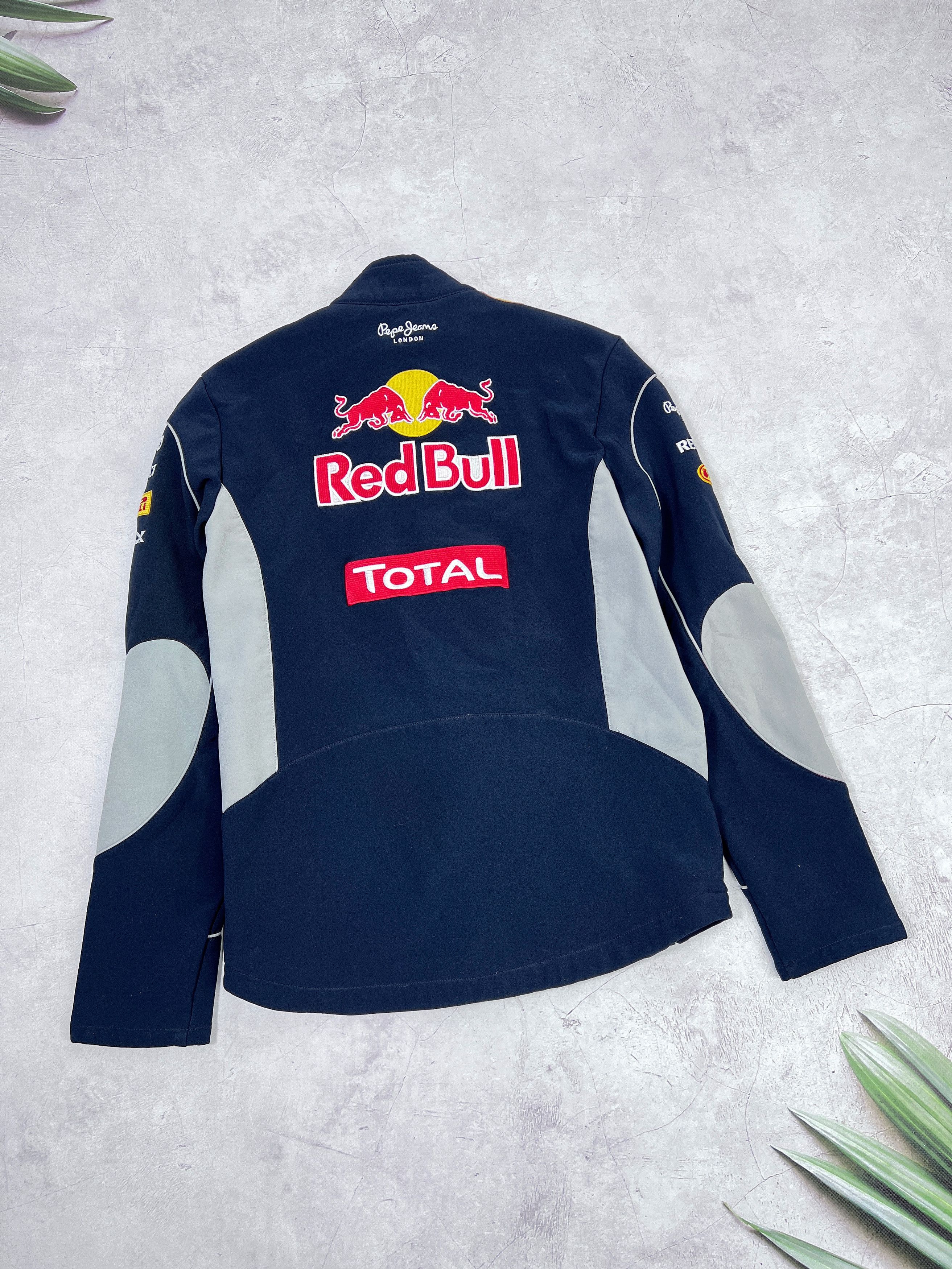 Pepe Jeans × Red Bull Red Bull F1 Team Softshell Jacket Pepe Jeans Pirelli Geox Size M / US 6-8 / IT 42-44 - 16 Thumbnail