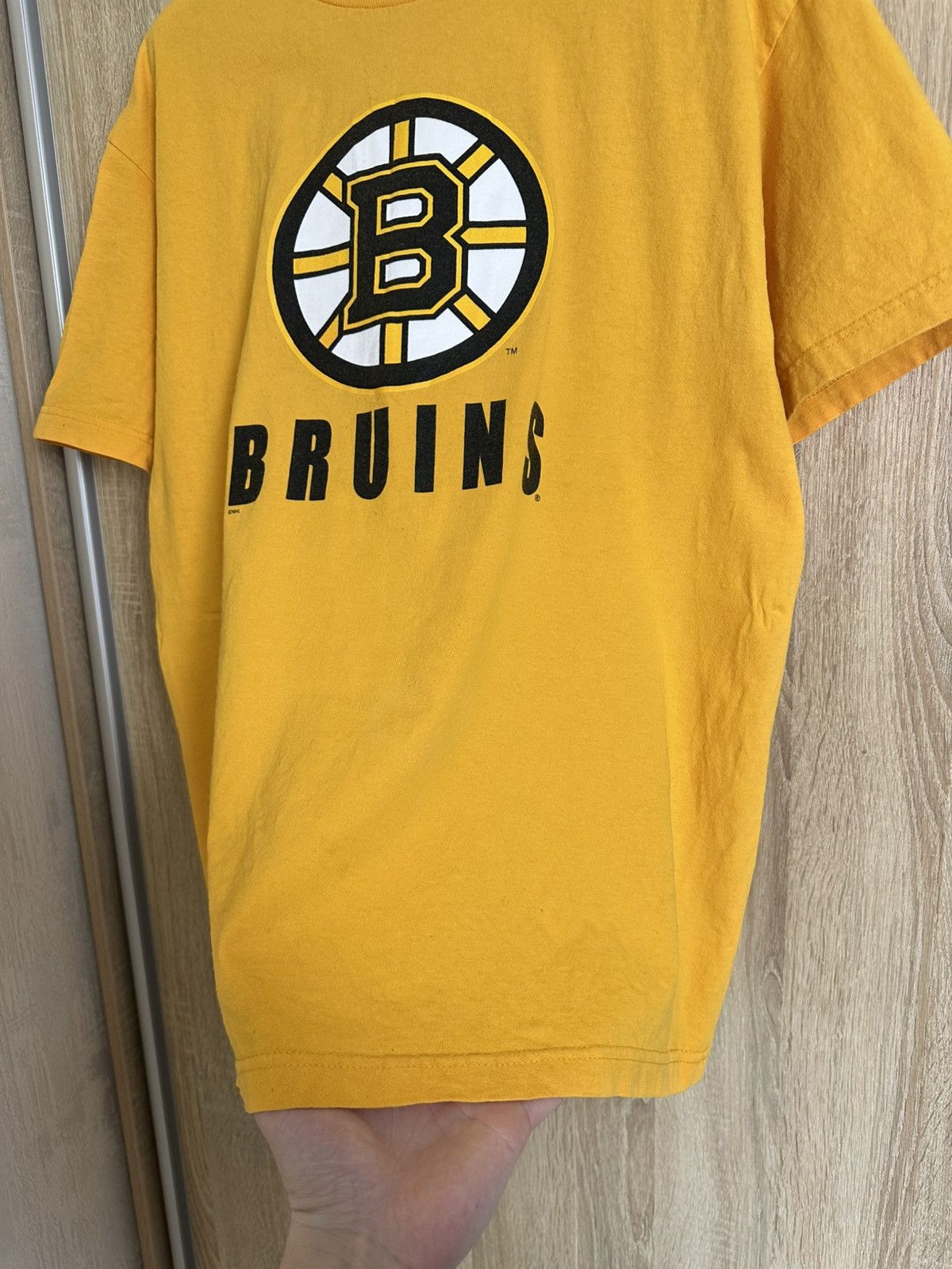 NHL 🔥 Vintage 90s Boston Bruins NHL Logo T Shirt Hockey League Size US L / EU 52-54 / 3 - 6 Thumbnail