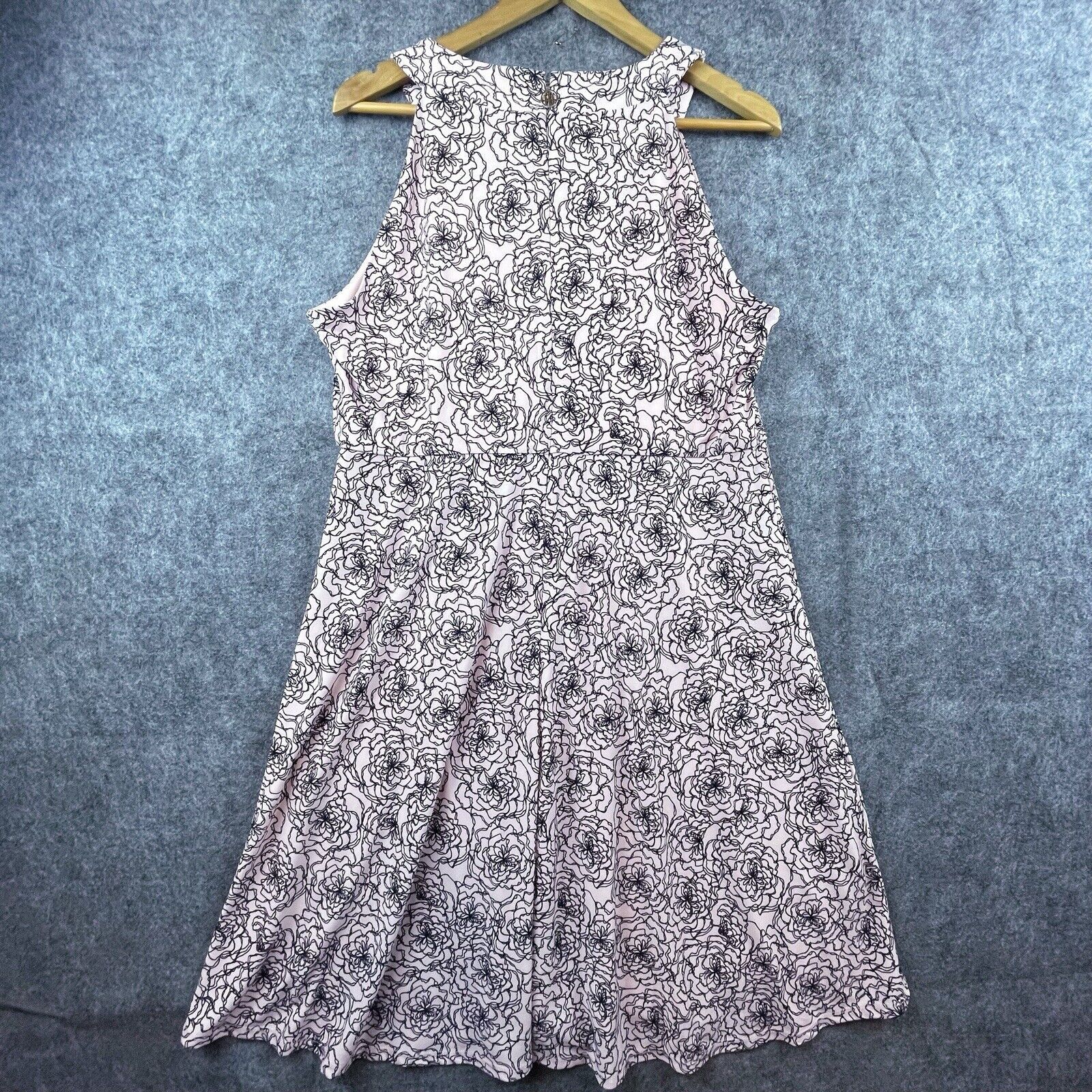 Tommy Hilfiger Tommy Hilfiger Dress Womens 14 Pink Abstract Flowers Stretch Size XL / US 12-14 / IT 48-50 - 2 Thumbnail
