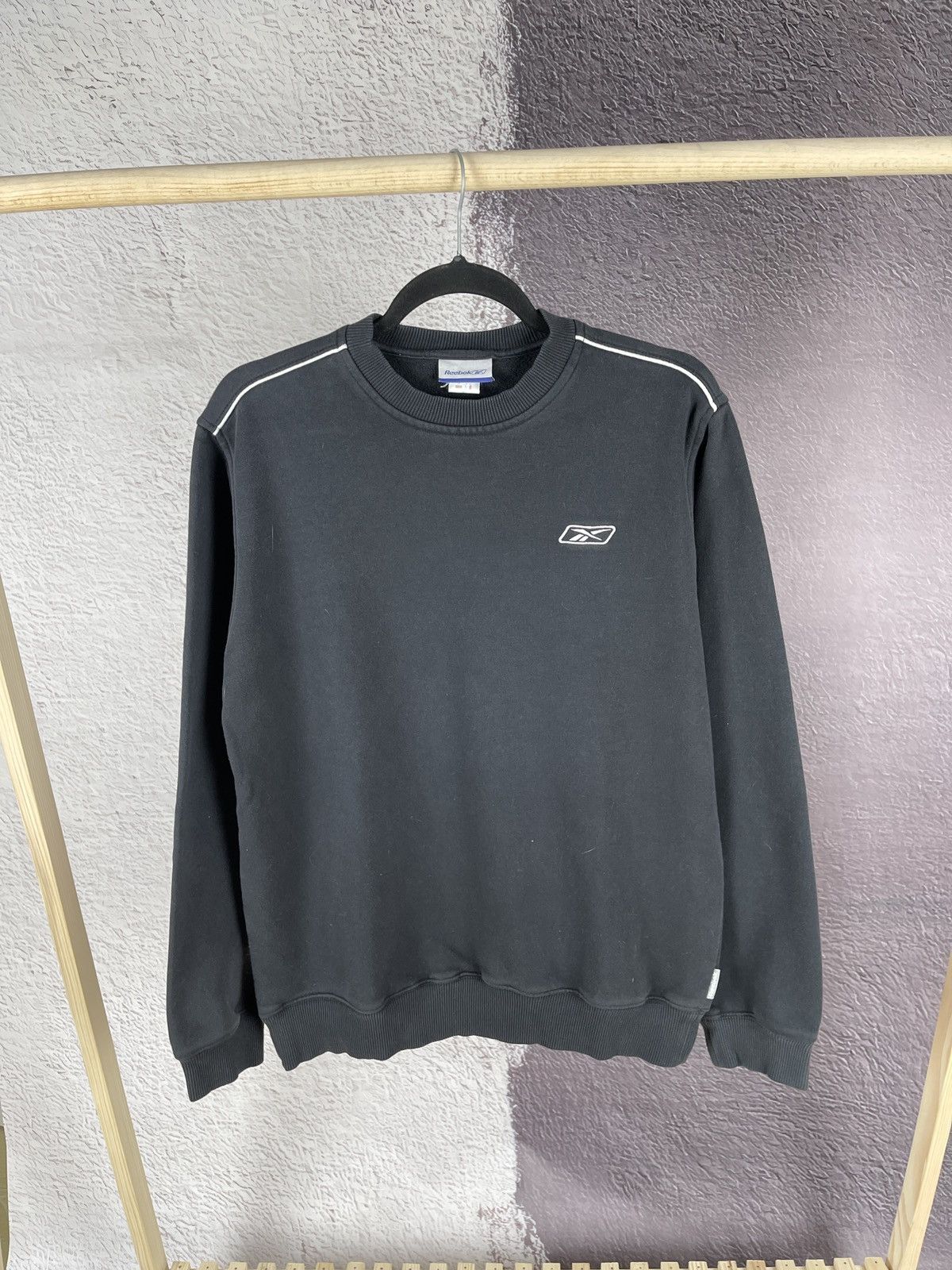 Reebok × Vintage Reebok vintage black basic small logo sweatshirt Size US XS / EU 42 / 0 - 1 Thumbnail