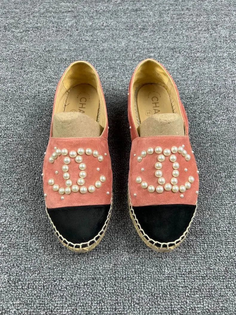 Chanel Chanel Pink Pearl Espadrille Fisherman Shoes. Size US 5 / EU 37 - 3 Thumbnail