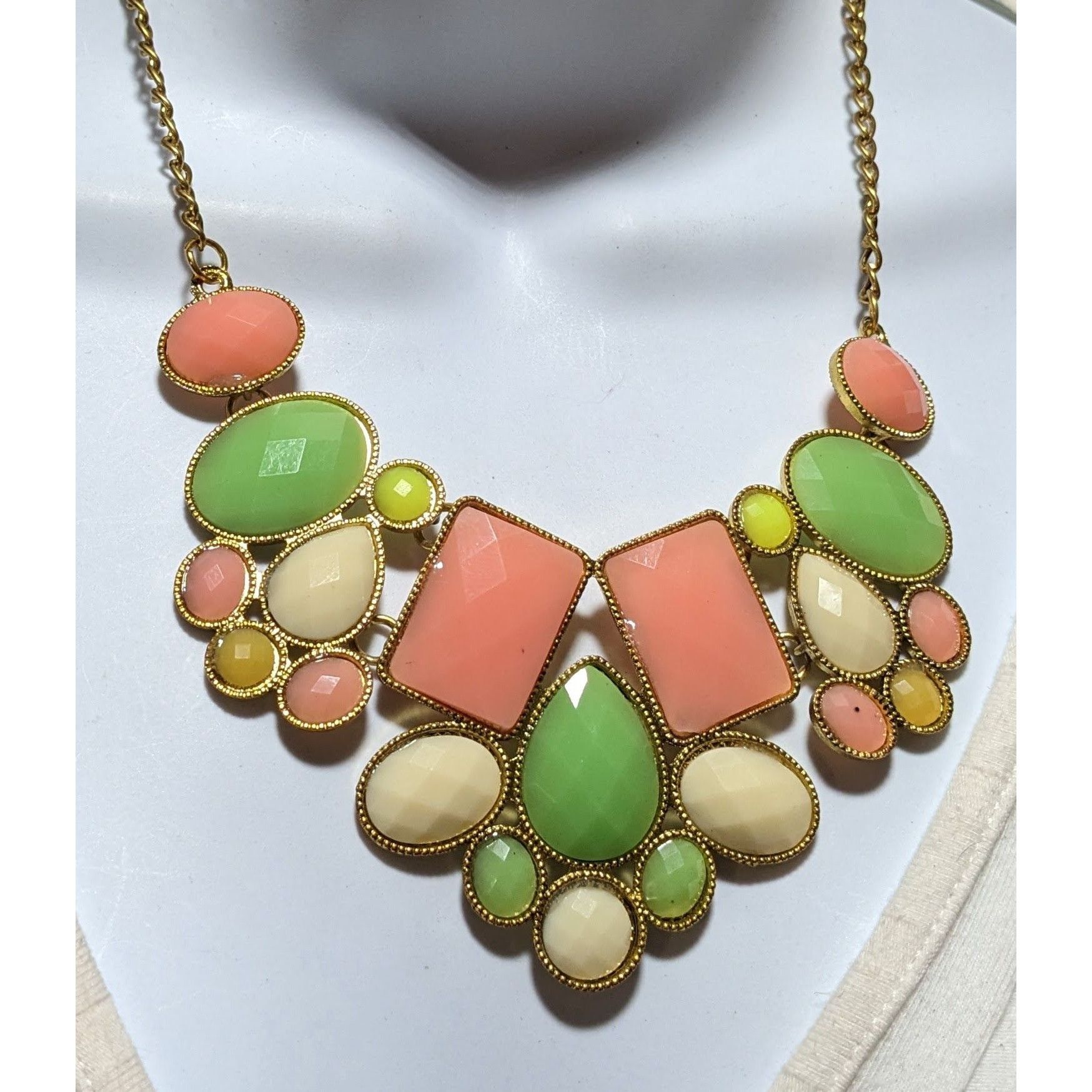 Other 60s Style Gemmed Bib Statement Necklace Size ONE SIZE - 8 Thumbnail