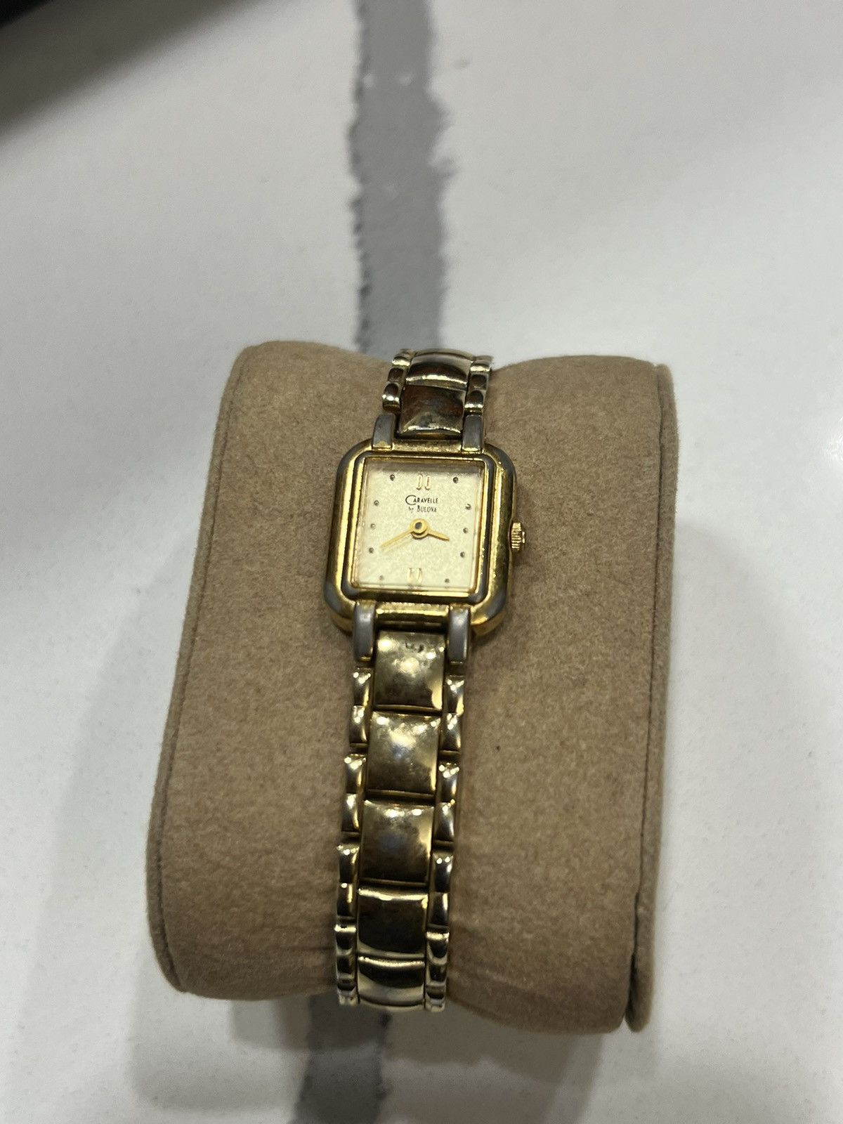 Caravelle by Bulova Vintage Bulova watch Size ONE SIZE - 6 Thumbnail