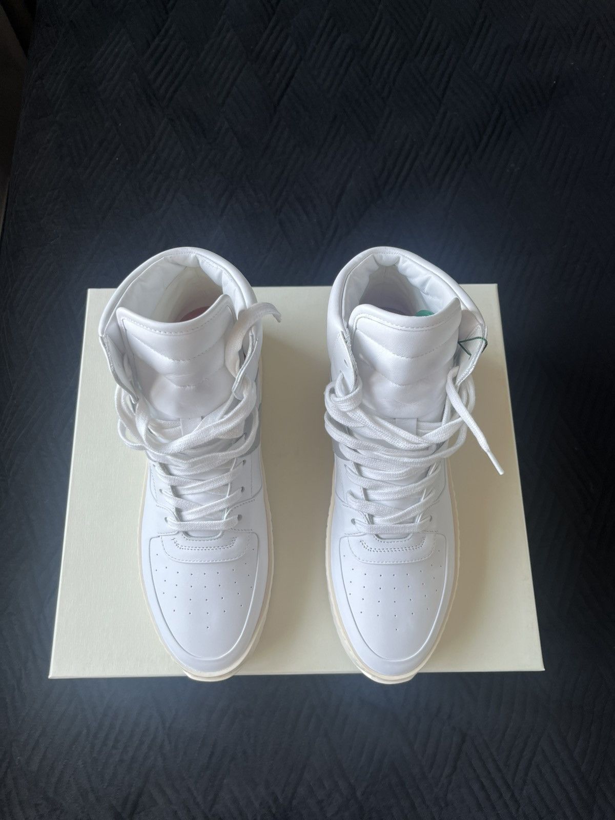 Fear of God Fear of God basketball sneakers 2018 Size US 9.5 / EU 42-43 - 4 Thumbnail