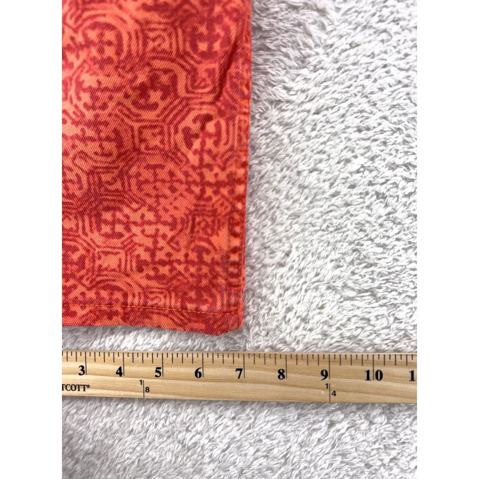 Levi's Levi's Jeans 524 Too Superlow Womens 12 Regular Red Patterned Corduroy 32in Inseam Slim Stretch Pockets Logo Vintage: No Size 34" / US 12 / IT 48 - 6 Thumbnail
