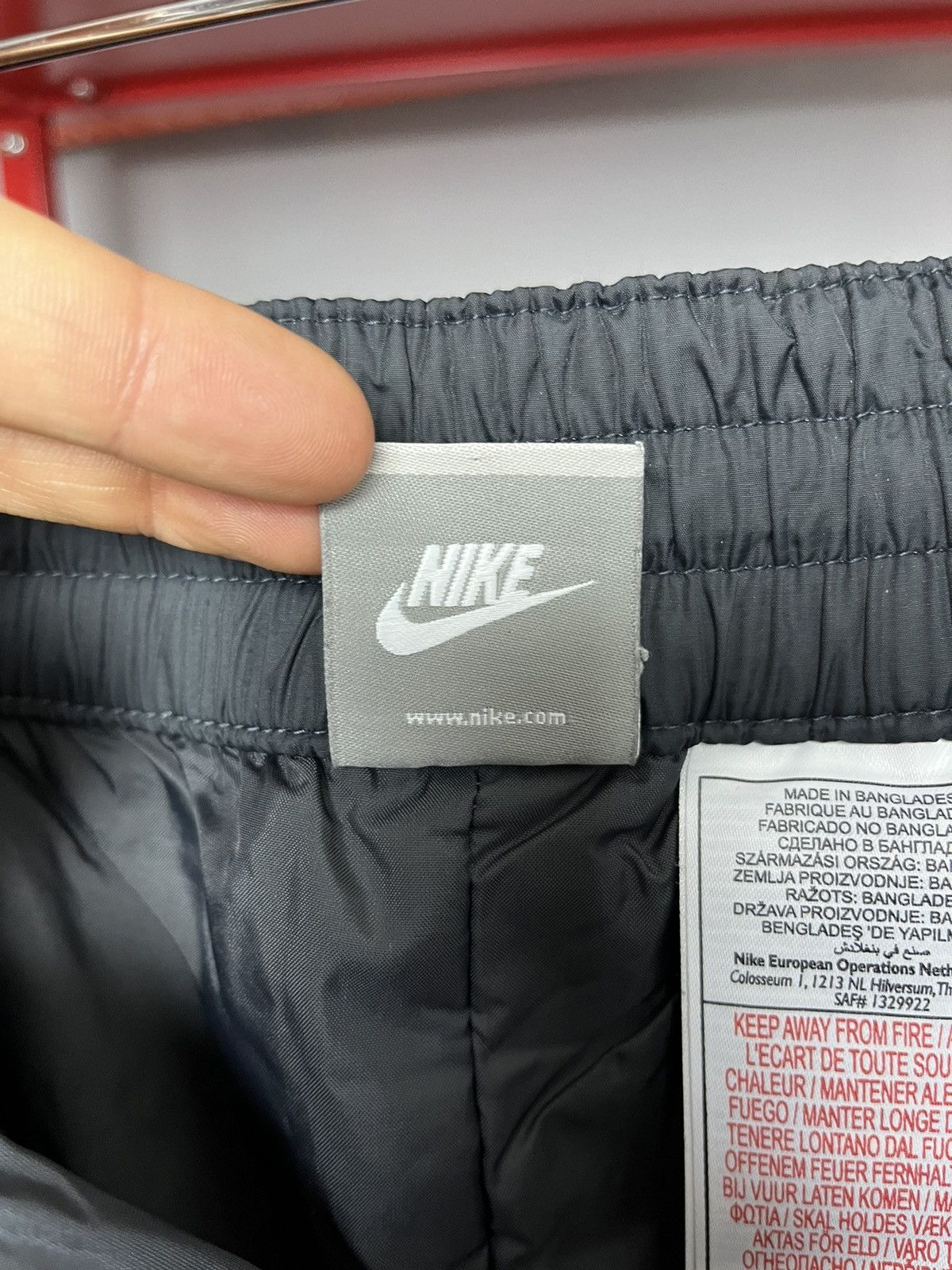 Nike × Vintage Vintage 00s Nike insulated track pants Size 29" - 14 Thumbnail