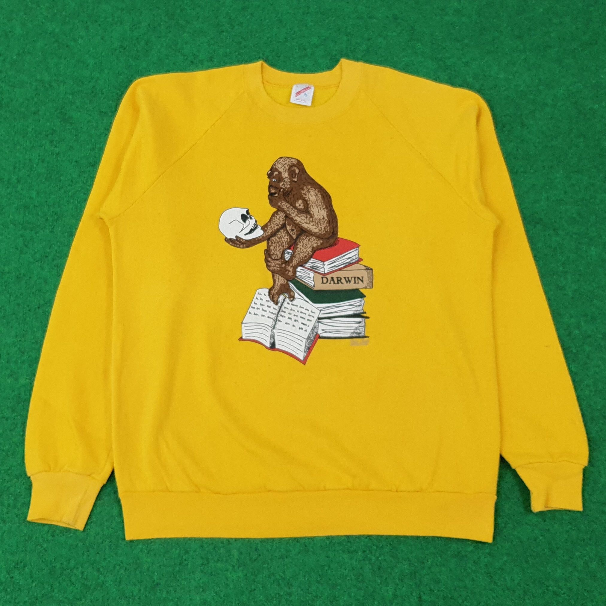 Other Vintage Darwin Theory of Evolution Sweatshirt C241N20 Size US M / EU 48-50 / 2 - 1 Thumbnail