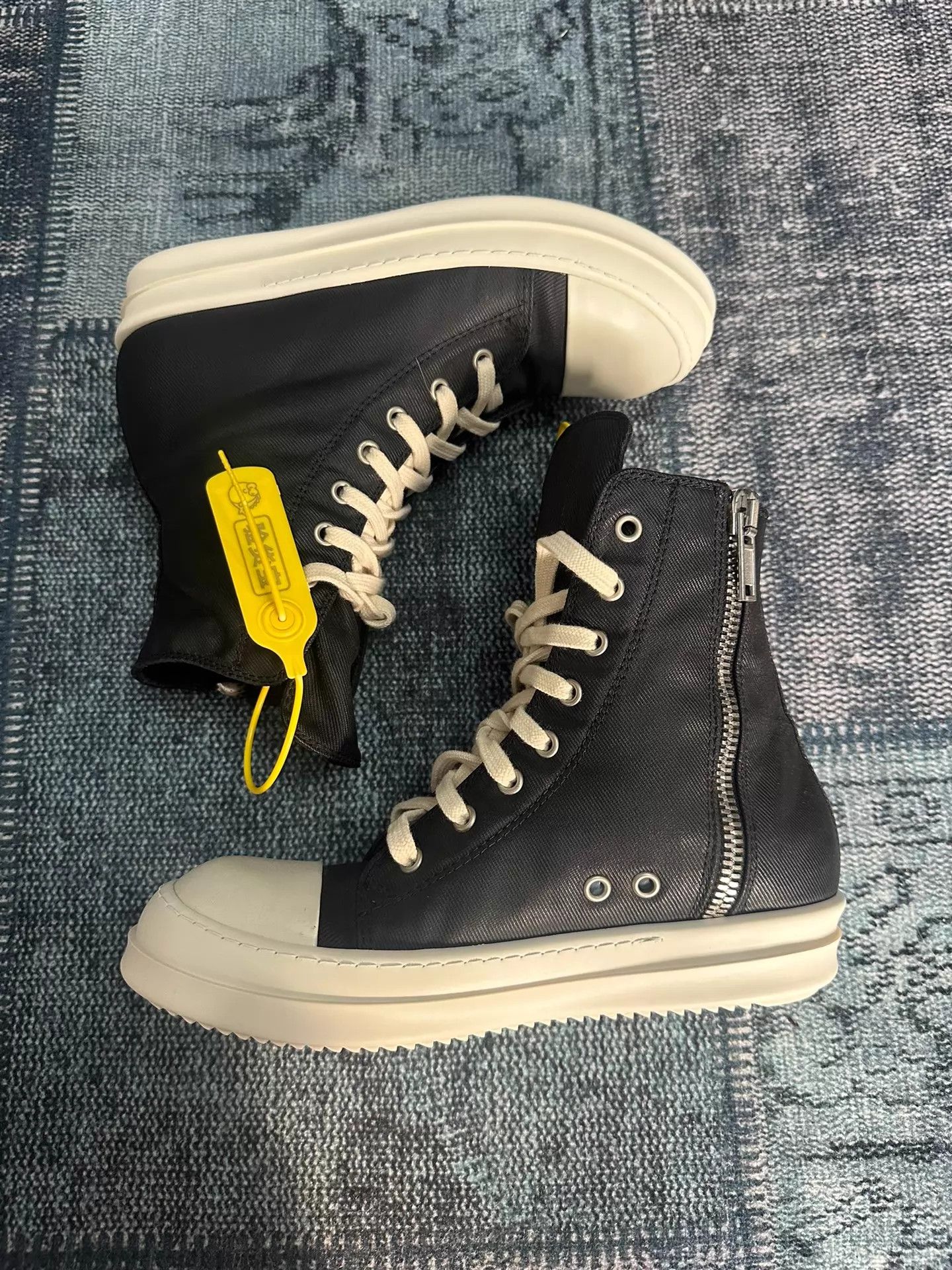 Rick Owens Rick Owens DRKSHDW Waxed Big Converse 39 Size US 6 / EU 39 - 2 Thumbnail