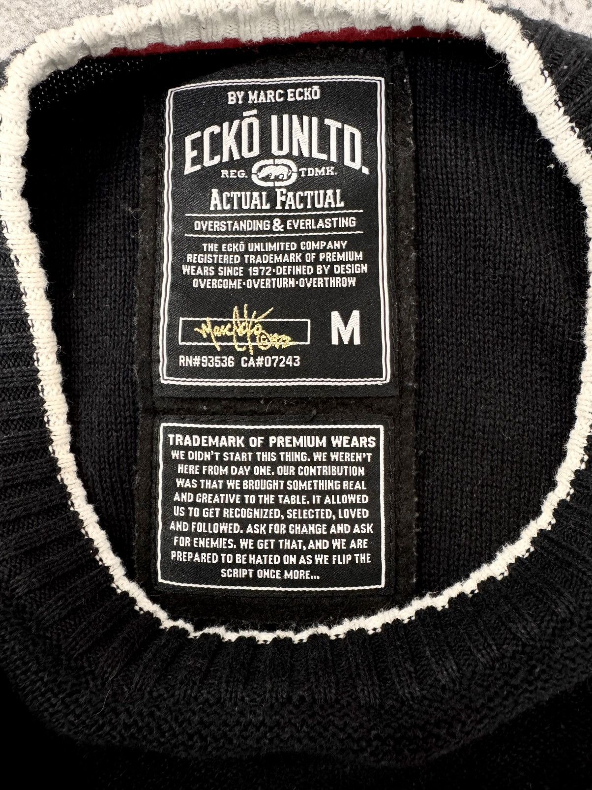 Ecko Unltd. Ecko Unltd Men Black Knit Sweater With Crew Neck Size M Size US M / EU 48-50 / 2 - 3 Thumbnail