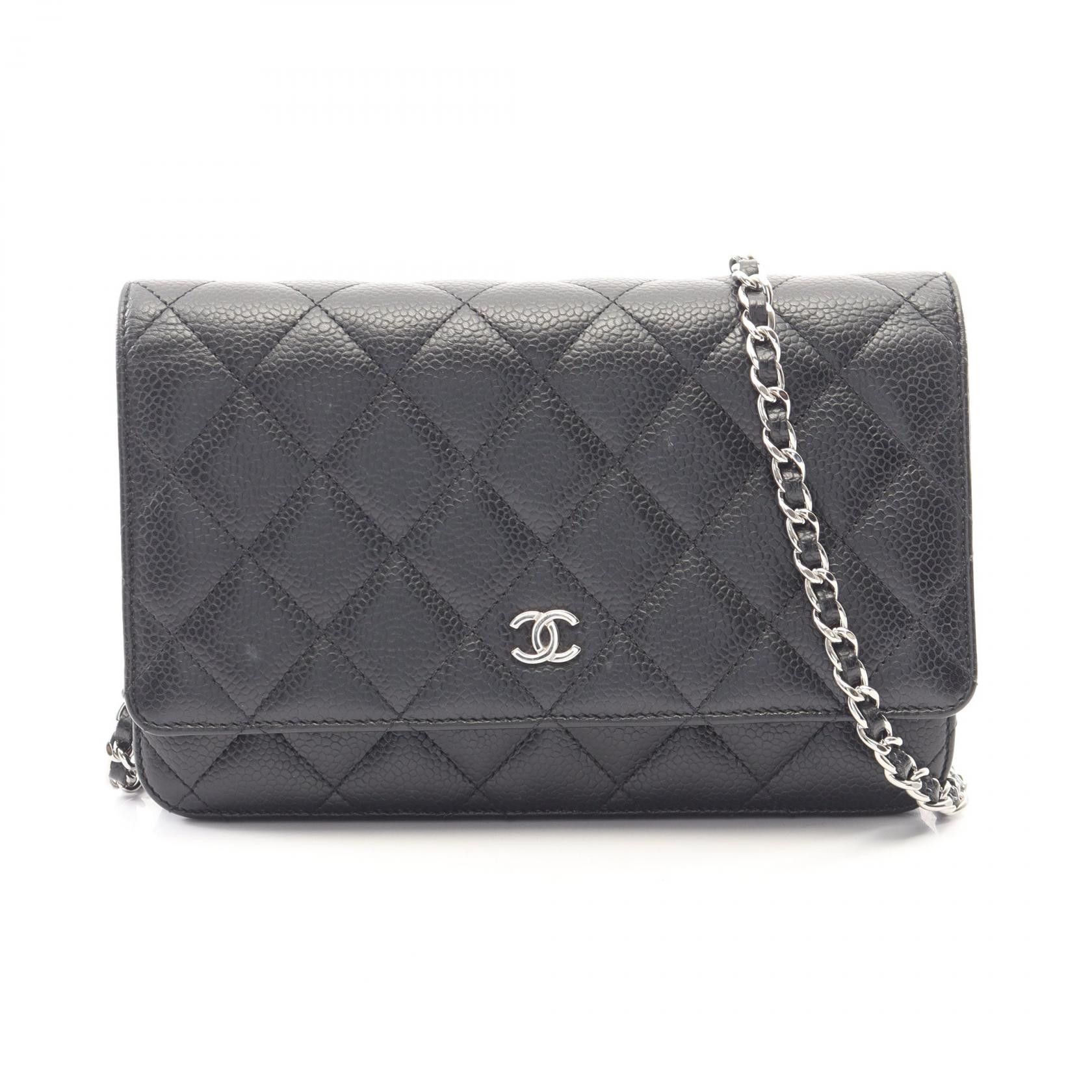 Chanel Chanel Chanel Matelasse Grained Calf Shoulder Bag Leather Shoulder Bag DUTY FREE for USA Size ONE SIZE - 1 Thumbnail