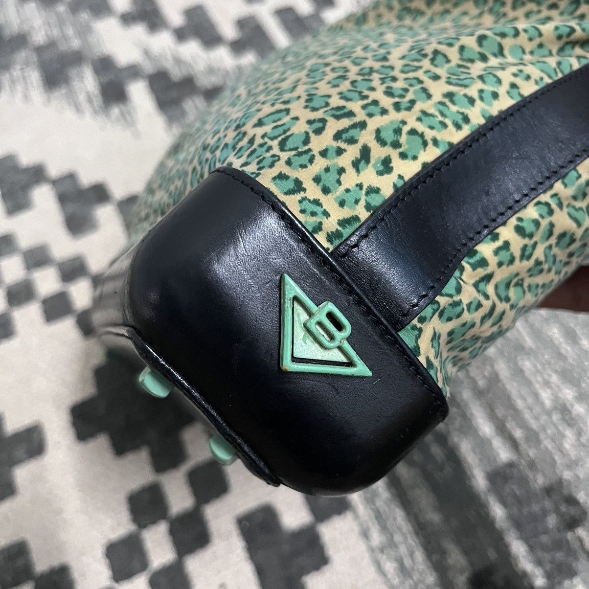 Bottega Veneta Authentic Vtg Bottega Vaneta Green Leopard Nylon Shoulder Size ONE SIZE - 3 Thumbnail