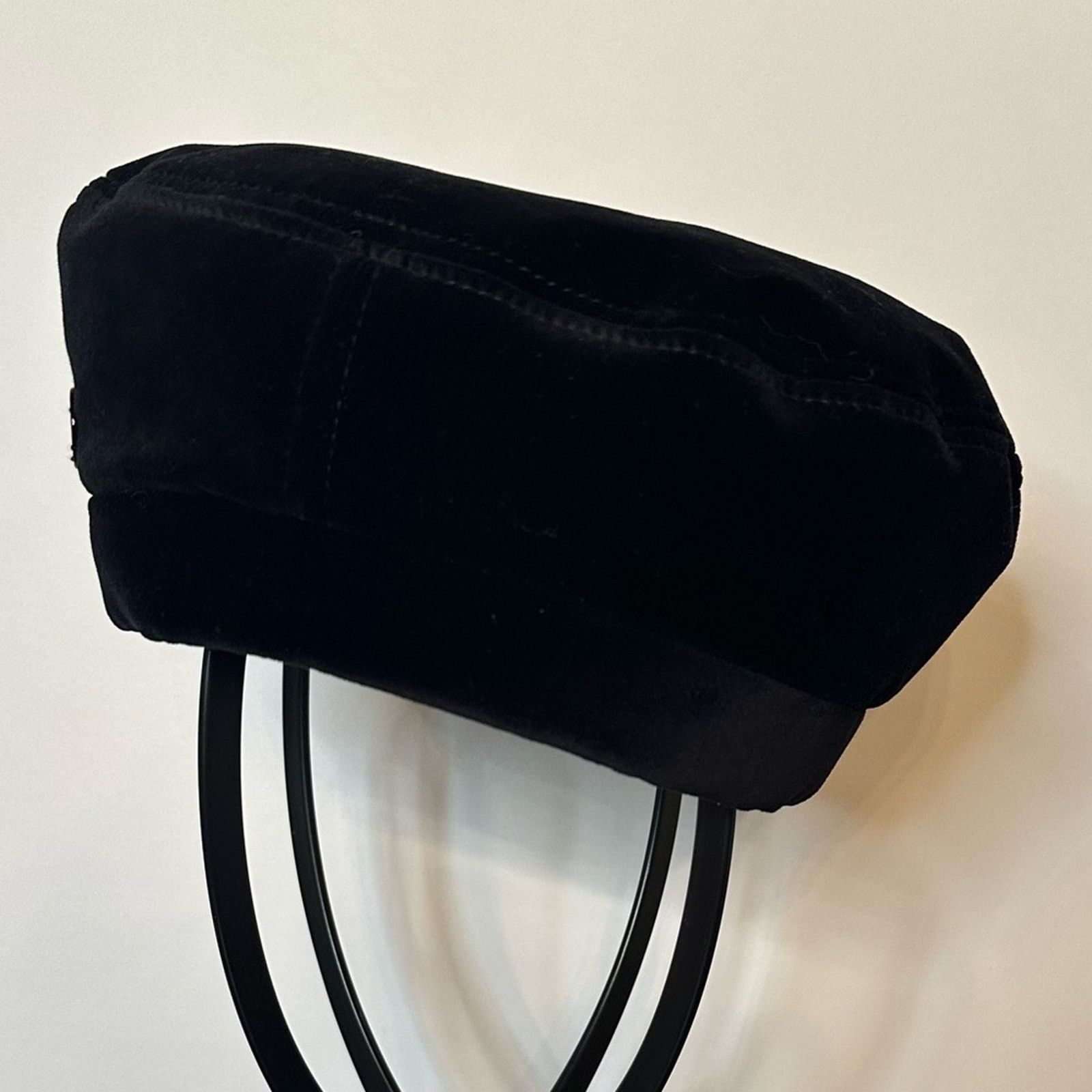 Maison Michel New Billy Black Velvet Beret size M 58 cm Designer Hat Size ONE SIZE - 9 Thumbnail
