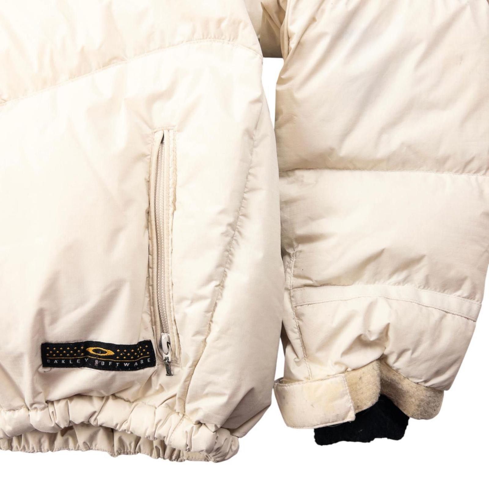 Oakley Vintage Oakley Zip Up Puffer Snowboarding Jacket Size S Size US S / EU 44-46 / 1 - 6 Thumbnail