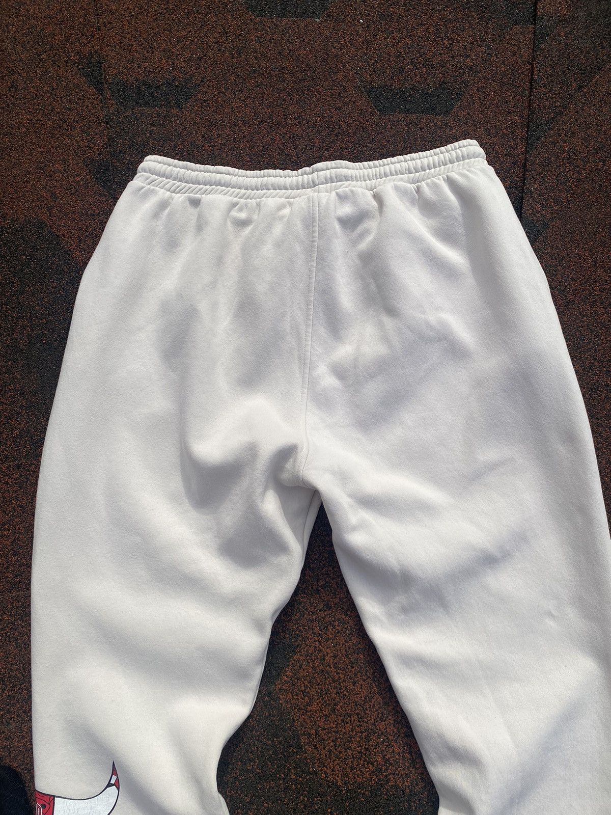 NBA × Vintage VTG CHICAGO BULLS NBA Basketball Team Sweatpants Light Beige Size US 34 / EU 50 - 17 Thumbnail