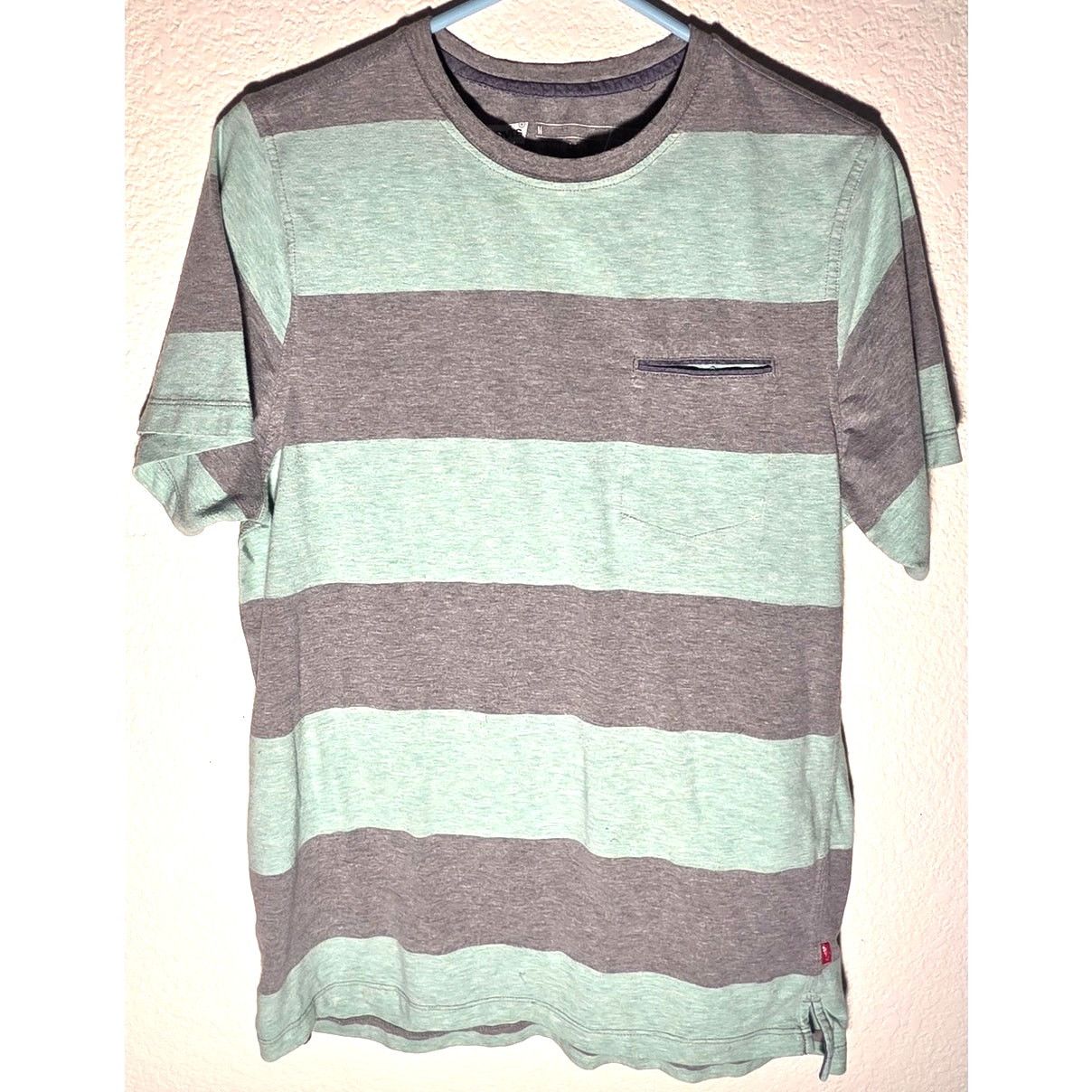 Levi's Stylish Levi's Green and Gray Striped T-shirt - Size Medium Size US M / EU 48-50 / 2 - 1 Thumbnail