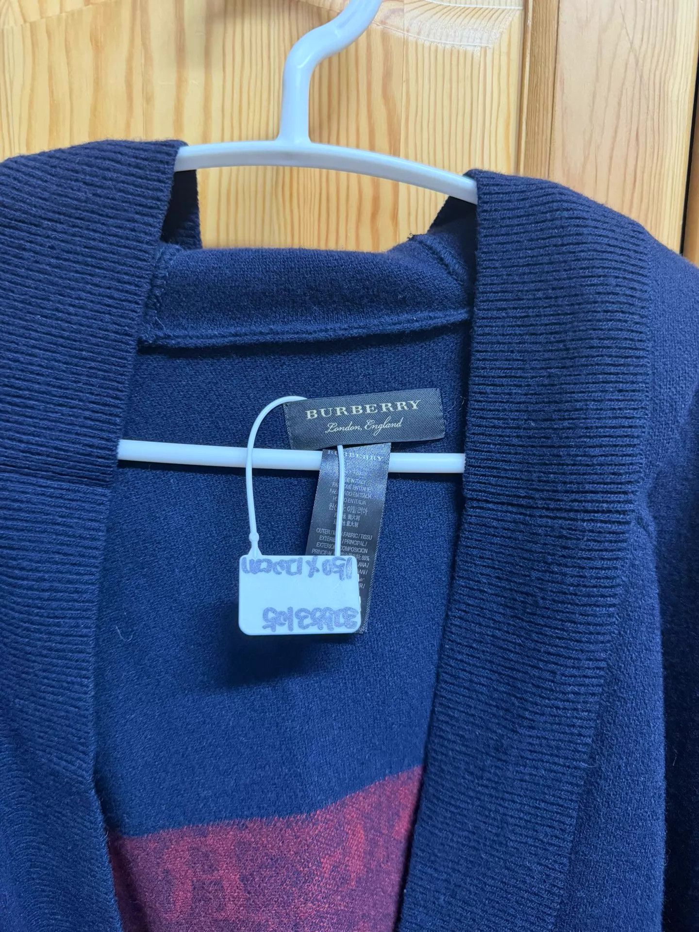 Burberry Burberry Authentic European Cloak Size ONE SIZE - 2 Thumbnail