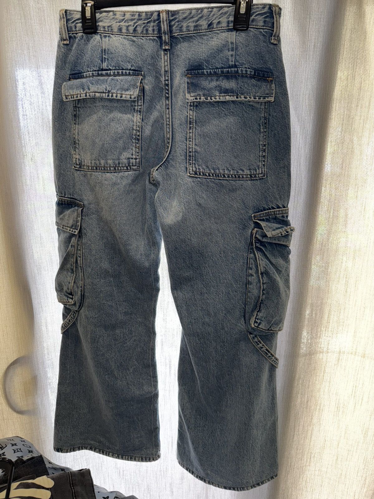Zara Zara Mid Rise Denim Cargo Pants with Pockets and Zipper SZ 6 Size 28" / US 6 / IT 42 - 1 Thumbnail