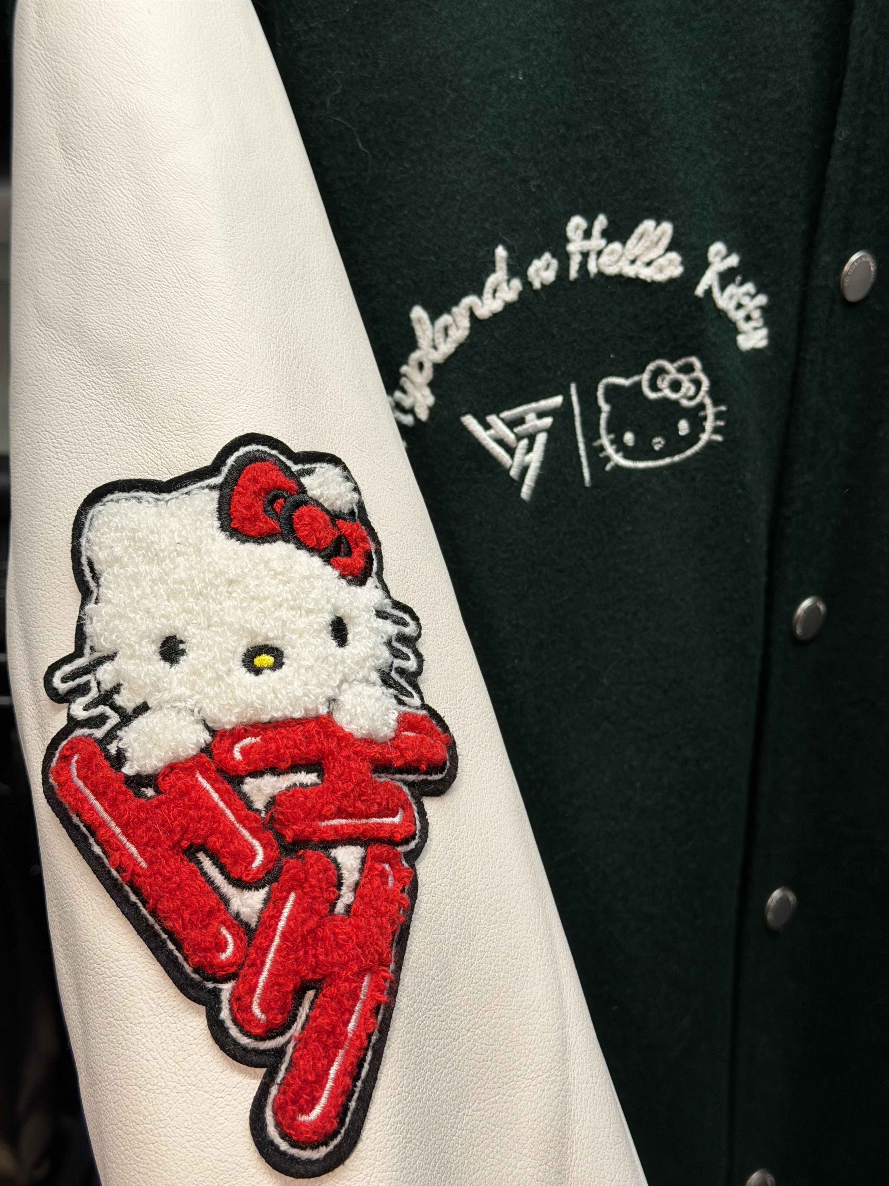 Hypland Hypland x Hello Kitty – Friends & Family Varsity Jackets Size US XL / EU 56 / 4 - 3 Thumbnail