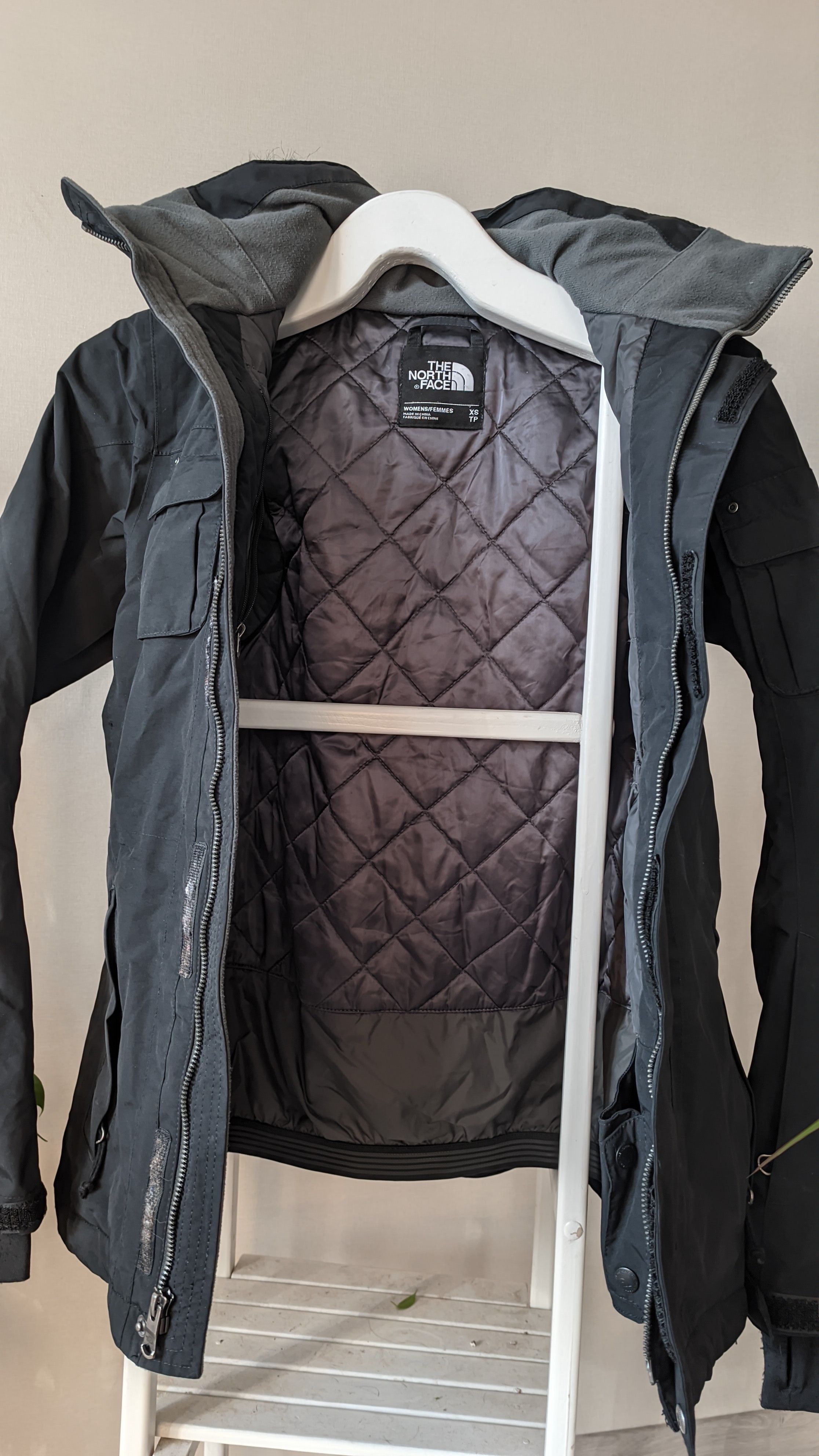 Japanese Brand The North Face HyVent ski fur hood Multipocket jacket Size XS / US 0-2 / IT 36-38 - 5 Thumbnail