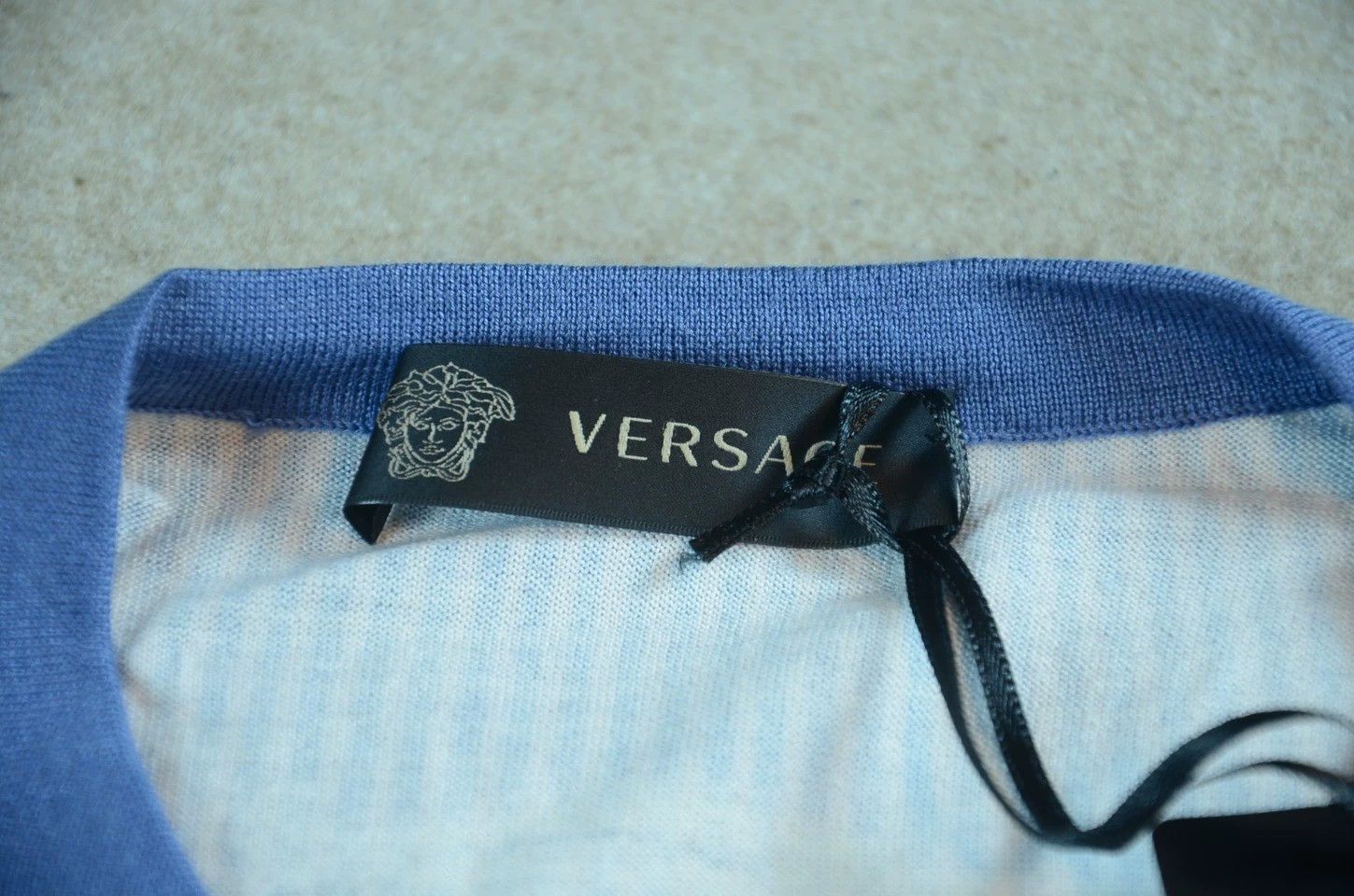 Versace VERSACE Main Line Medusa Print Wool-Silk Knit Sweater Size XL / US 12-14 / IT 48-50 - 7 Thumbnail