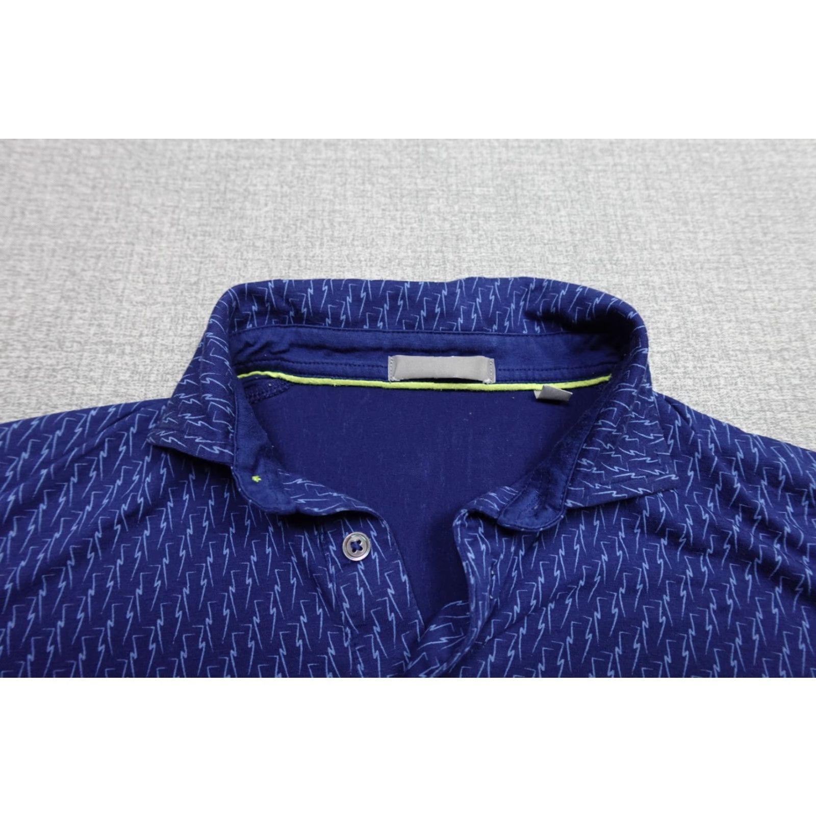 Vintage TASC Performance Polo Shirt Mens Small Blue Golf All Over Print Stretch Lightweight Regular Size US S / EU 44-46 / 1 - 2 Thumbnail