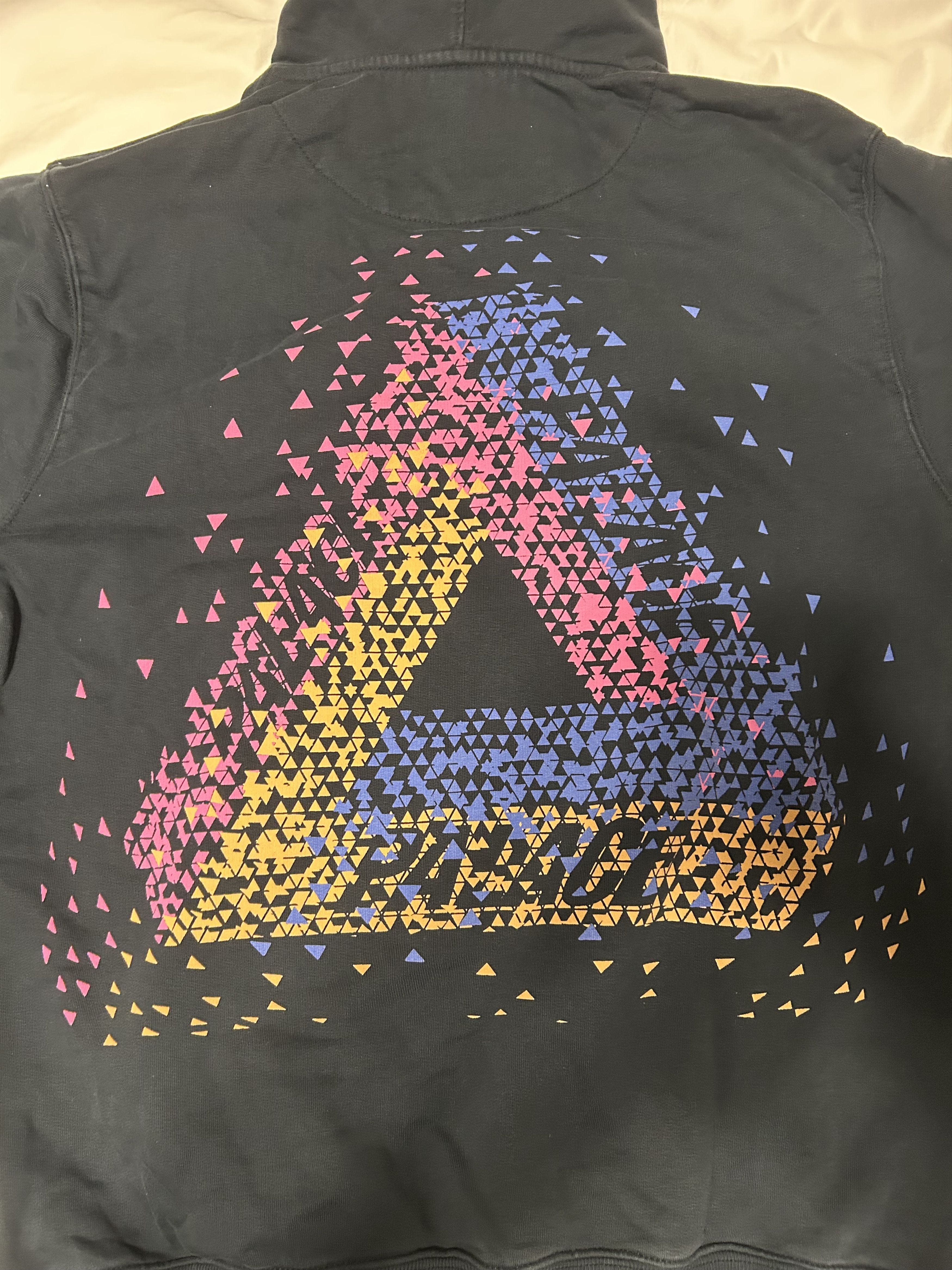 Palace Palace Tri-Flect Hood FW17 Black — Medium Size US M / EU 48-50 / 2 - 3 Thumbnail