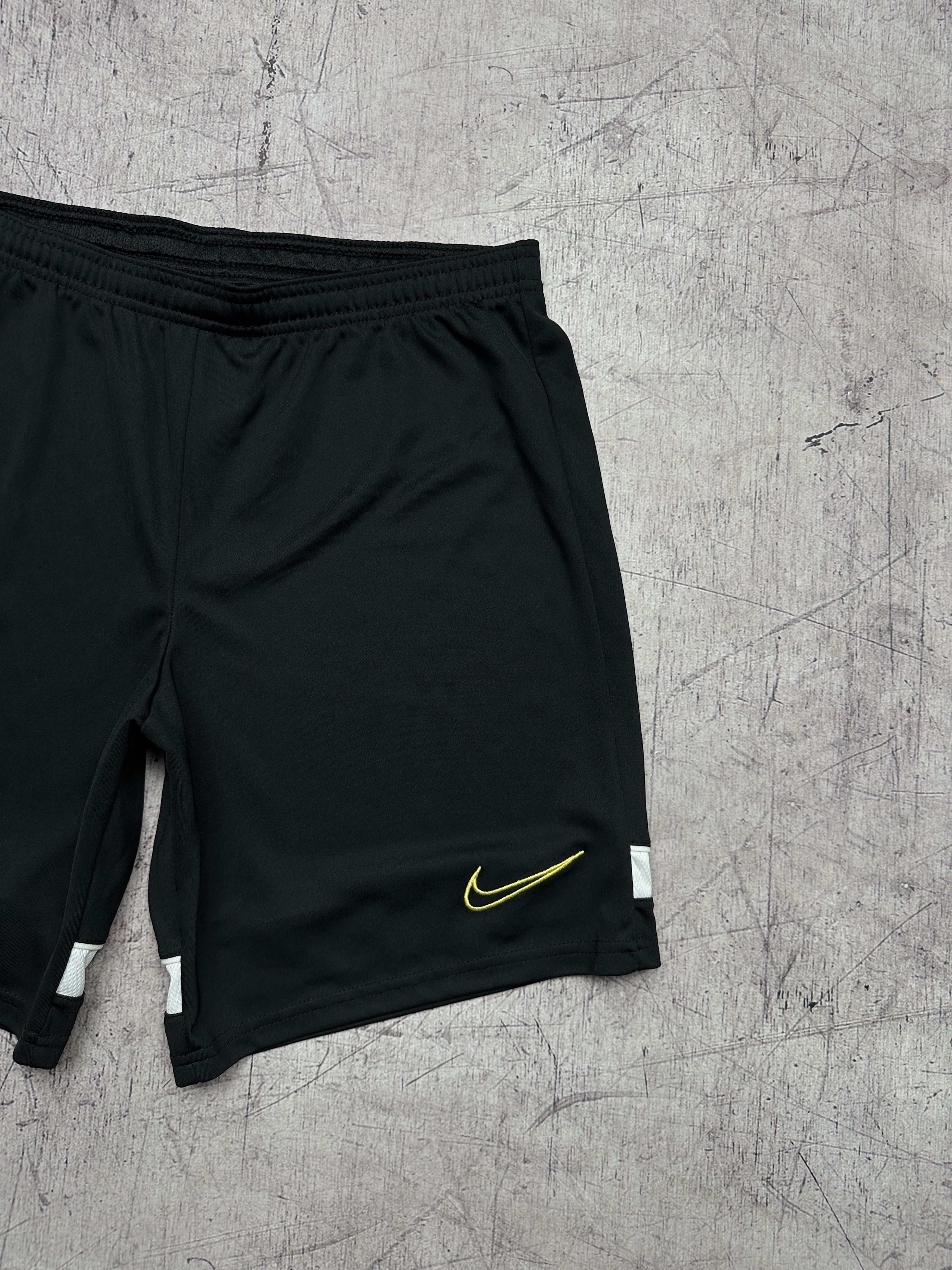 Nike Nike Dri Fit Vintage Mens Shorts Size US 32 / EU 48 - 2 Thumbnail