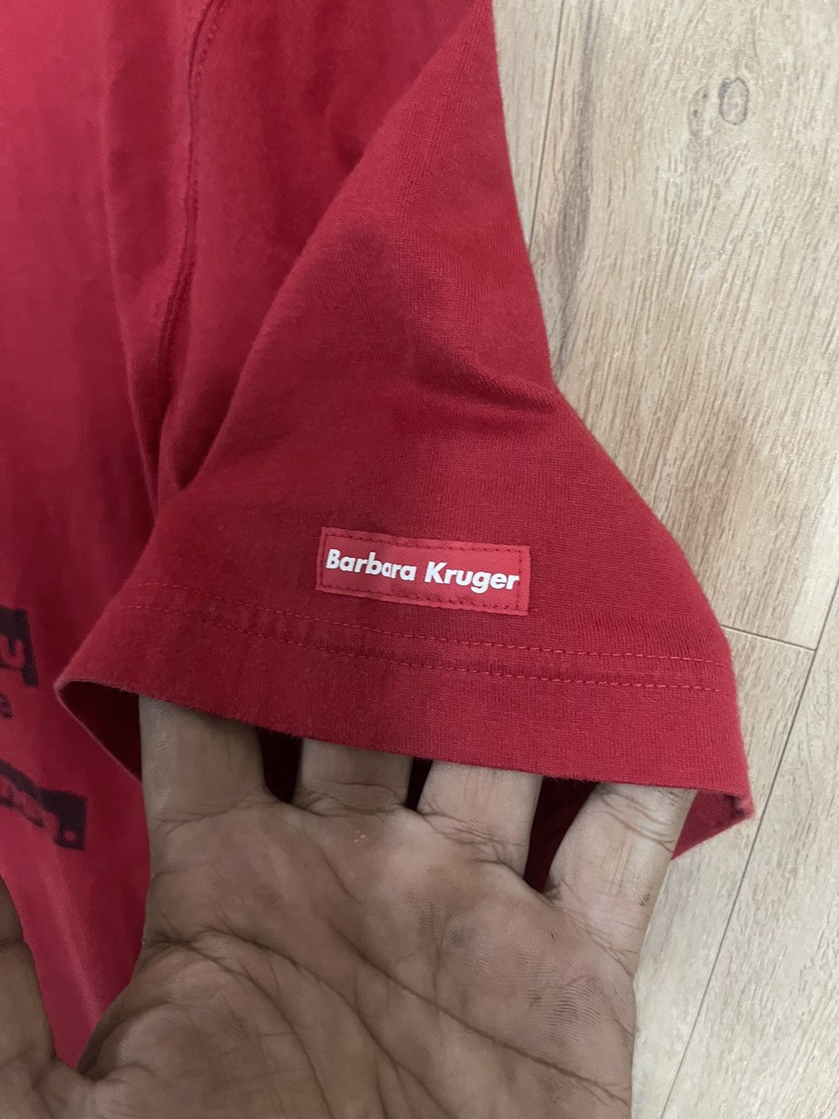 Barbara Kruger × Japanese Brand × Vintage Vintage Barbara Kruger T shirt L Art Gangster Movie Killer Size US L / EU 52-54 / 3 - 4 Thumbnail