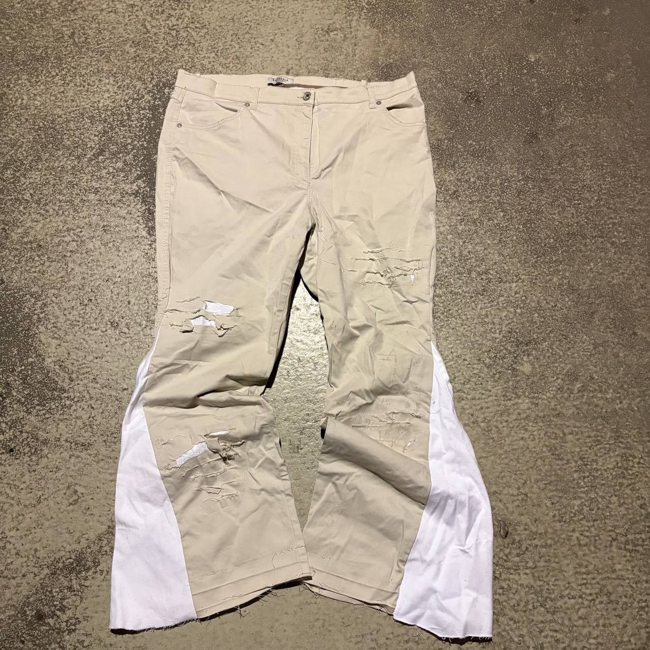 Japanese Brand Custom white Baggy Distressed Jeans Painted Wide Leg Size US 31 - 1 Thumbnail