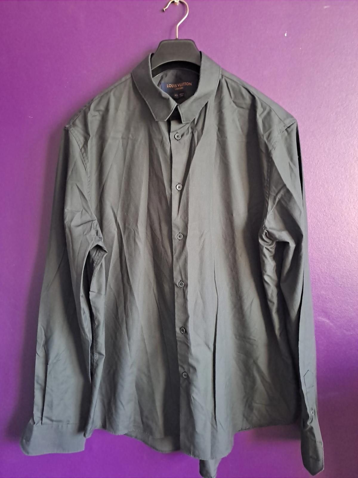Louis Vuitton Louis Vuitton Uniforms Mens Black Cotton Shirt Size 16.5/43 Size US L / EU 52-54 / 3 - 1 Thumbnail