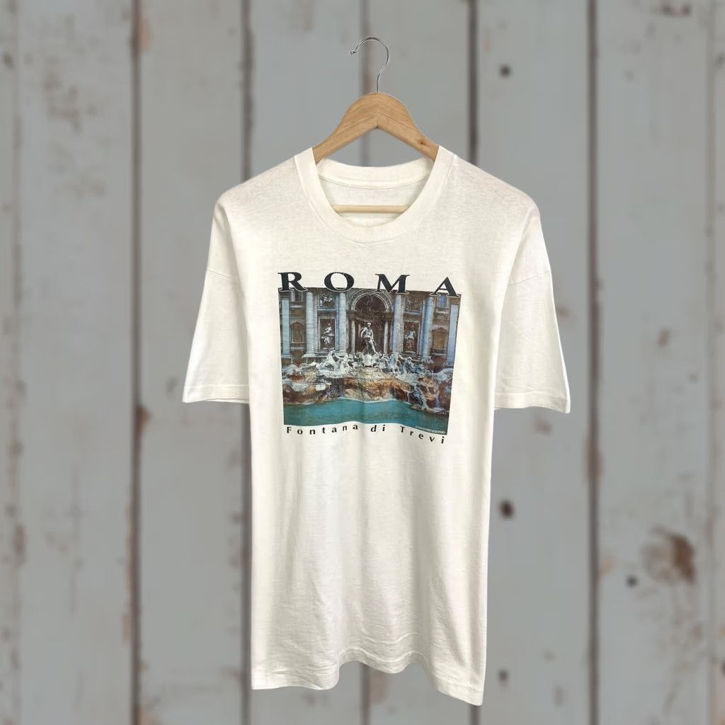 Fruit Of The Loom VINTAGE 90s Italy Roma Fontana Di Trevi T-Shirt Men L White 90s Pictures Cracked Hole Fontana Di Trevi Style Shirts Size US L / EU 52-54 / 3 - 1 Thumbnail