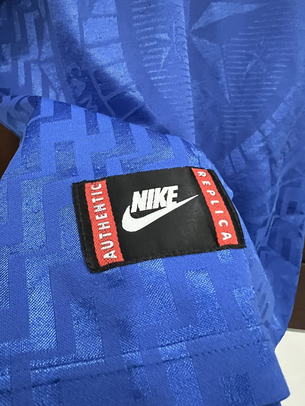 Nike ITALY NIKE HOME JERSEY 1995 1996 ML 4 Size US M / EU 48-50 / 2 - 7 Thumbnail