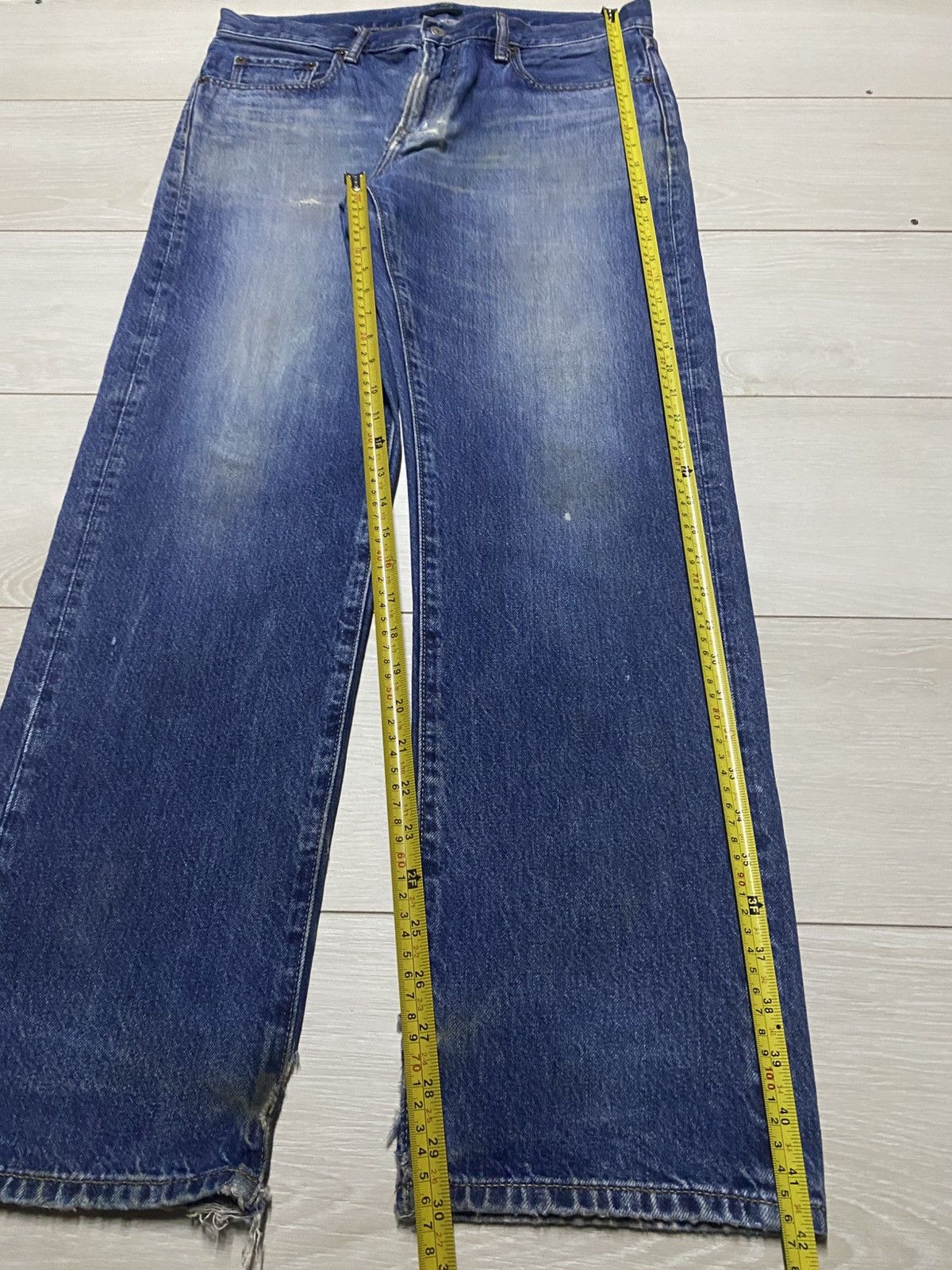 Uniqlo Vintage Uniqlo Faded Wash Distressed Loose Jeans Size US 35 - 15 Thumbnail