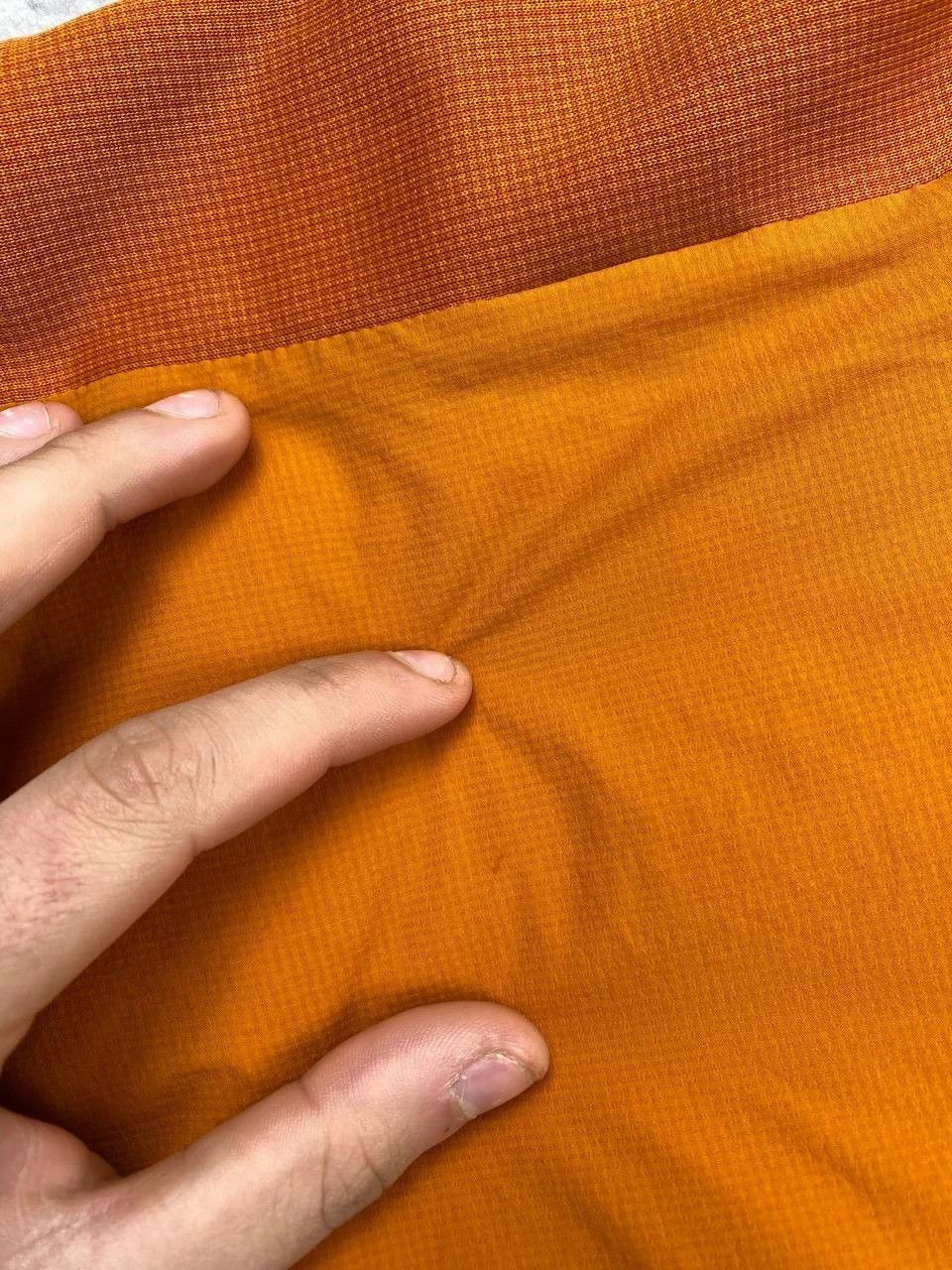 Arc'teryx Arcteryx LT Atom Down Jacket Men Size M Orange Size US M / EU 48-50 / 2 - 5 Thumbnail