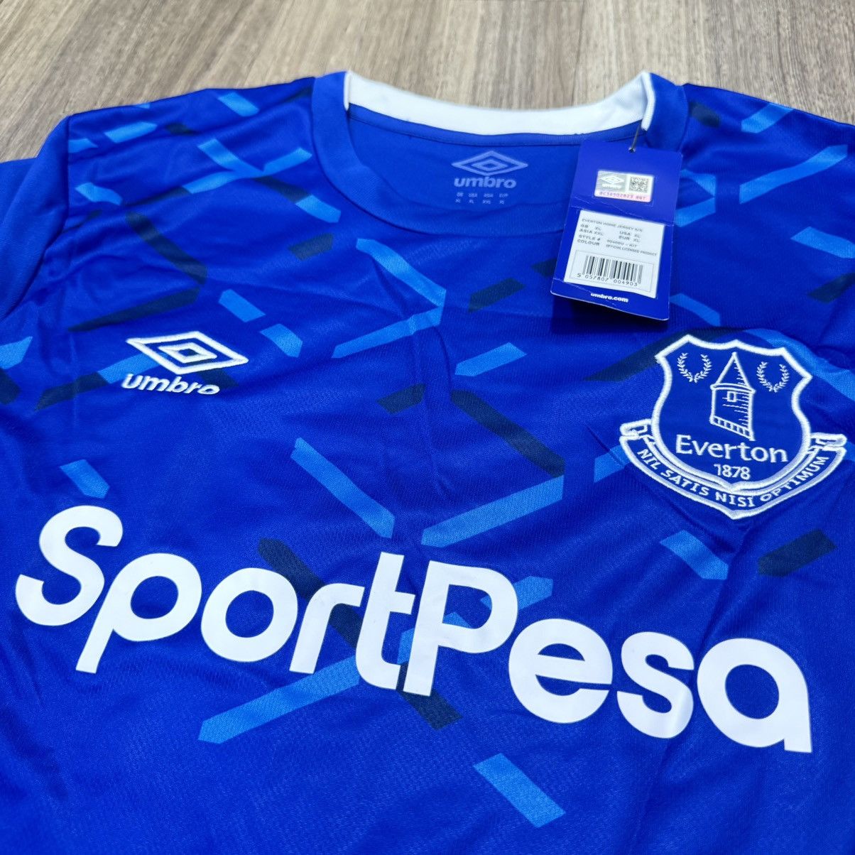 Hummel Everton 19/20 home shirt #17 Iwobi (bnwt) Size US XL / EU 56 / 4 - 3 Thumbnail